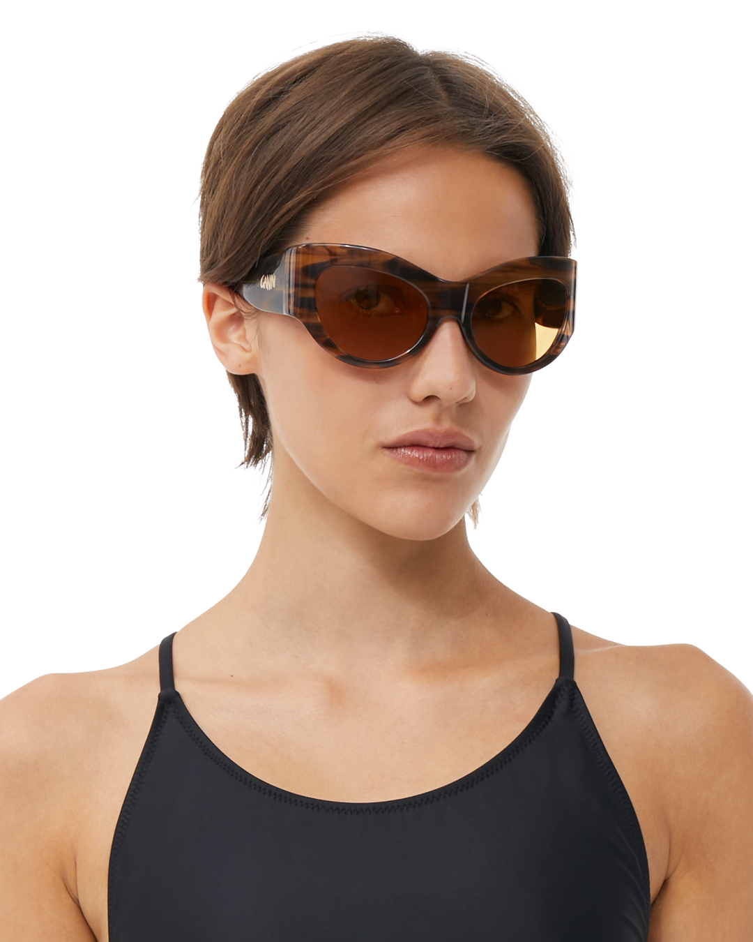 【Gotexve】Rondine Burgundy 左右反転 Trixie x GANNI Rødvin | Oval Acetate Sunglasses | Ace & Tate