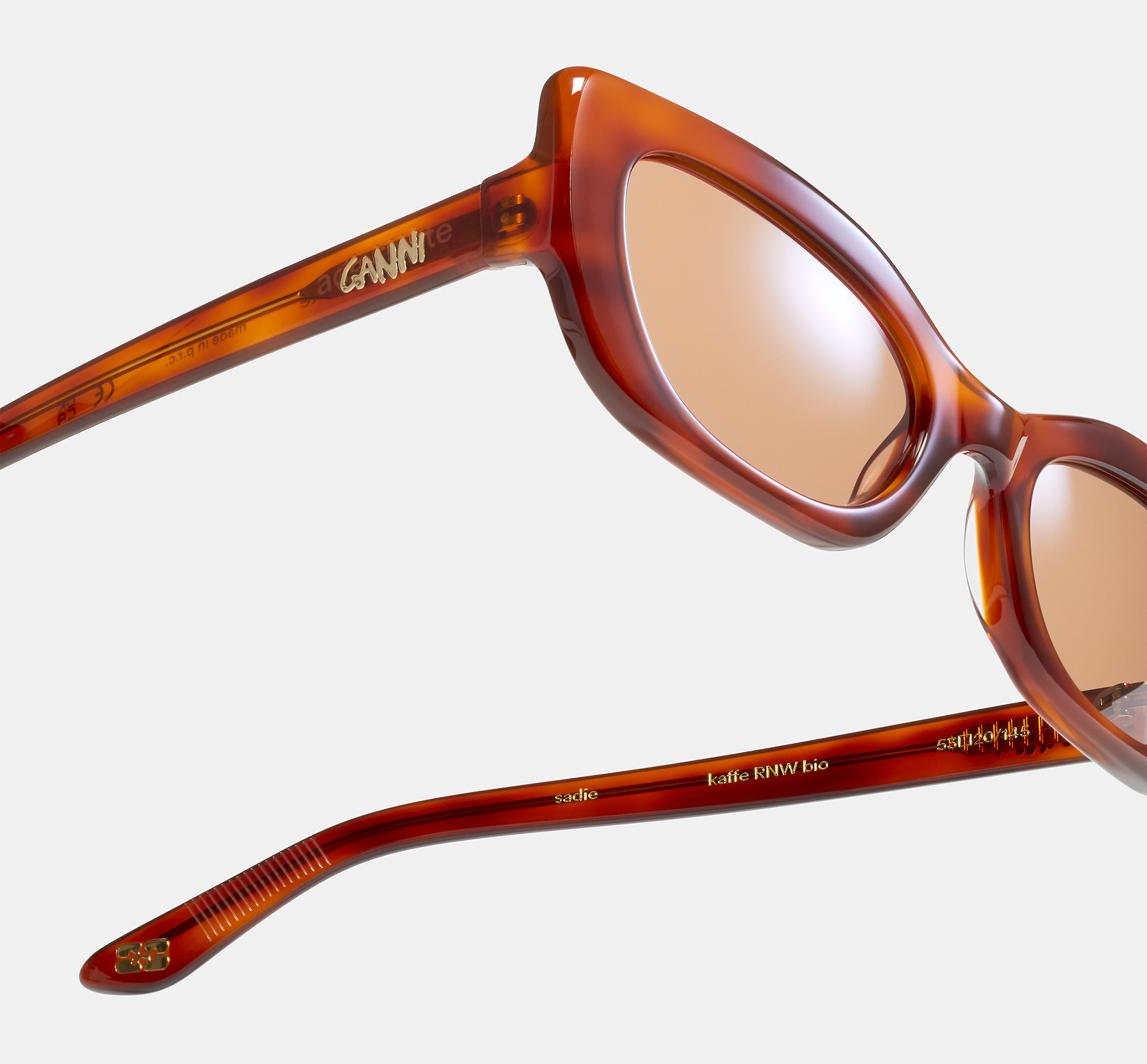 GANNI x Ace & Tate Sadie Sunglasses in Cherry Bomb Sadie x GANNI Liquorice | Oval Renew Bio Acetate Sunglasses  main image 3