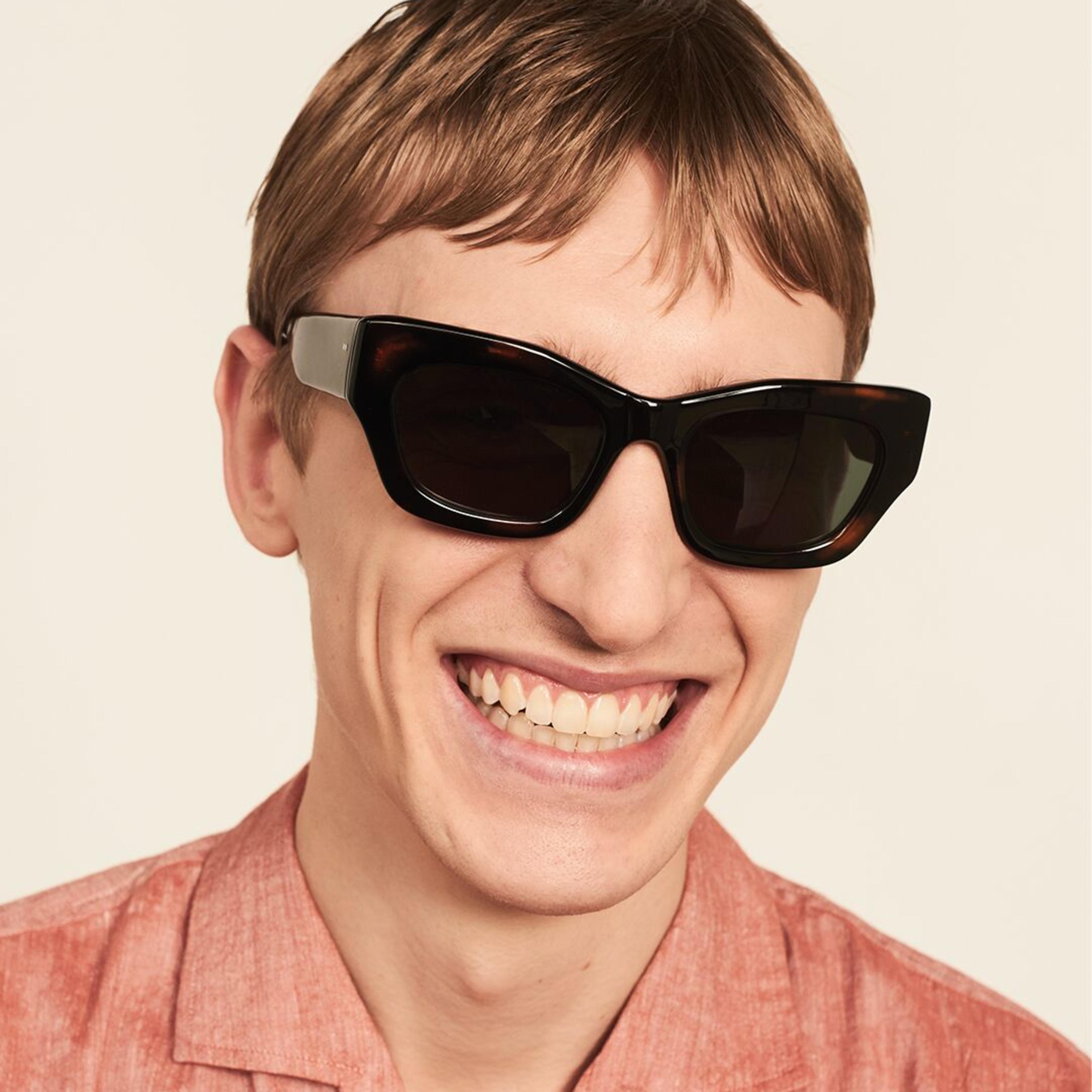 Ace & Tate Sunglasses |  Acetate in tortoise