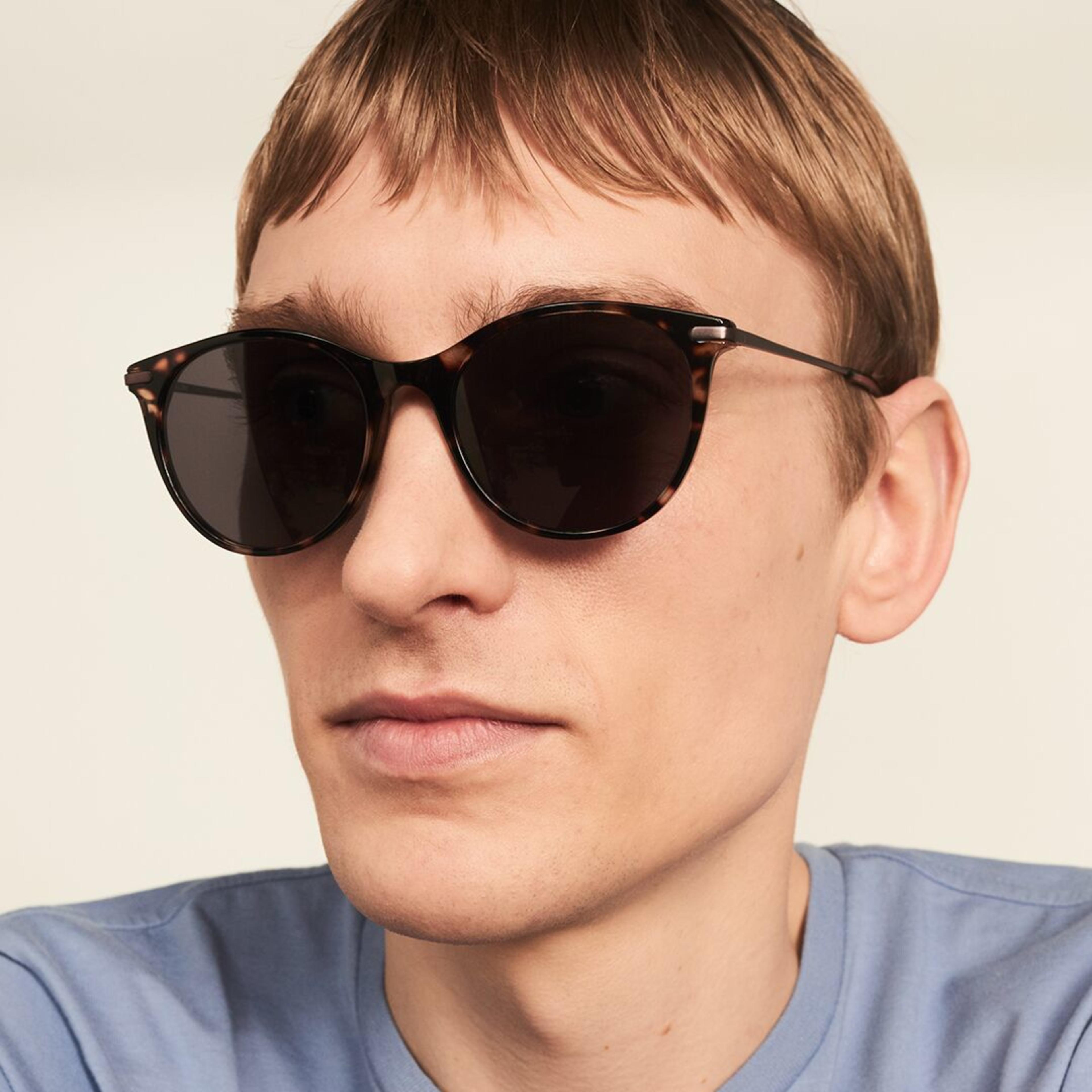 Ace & Tate Solaires | ronde métal in Marron