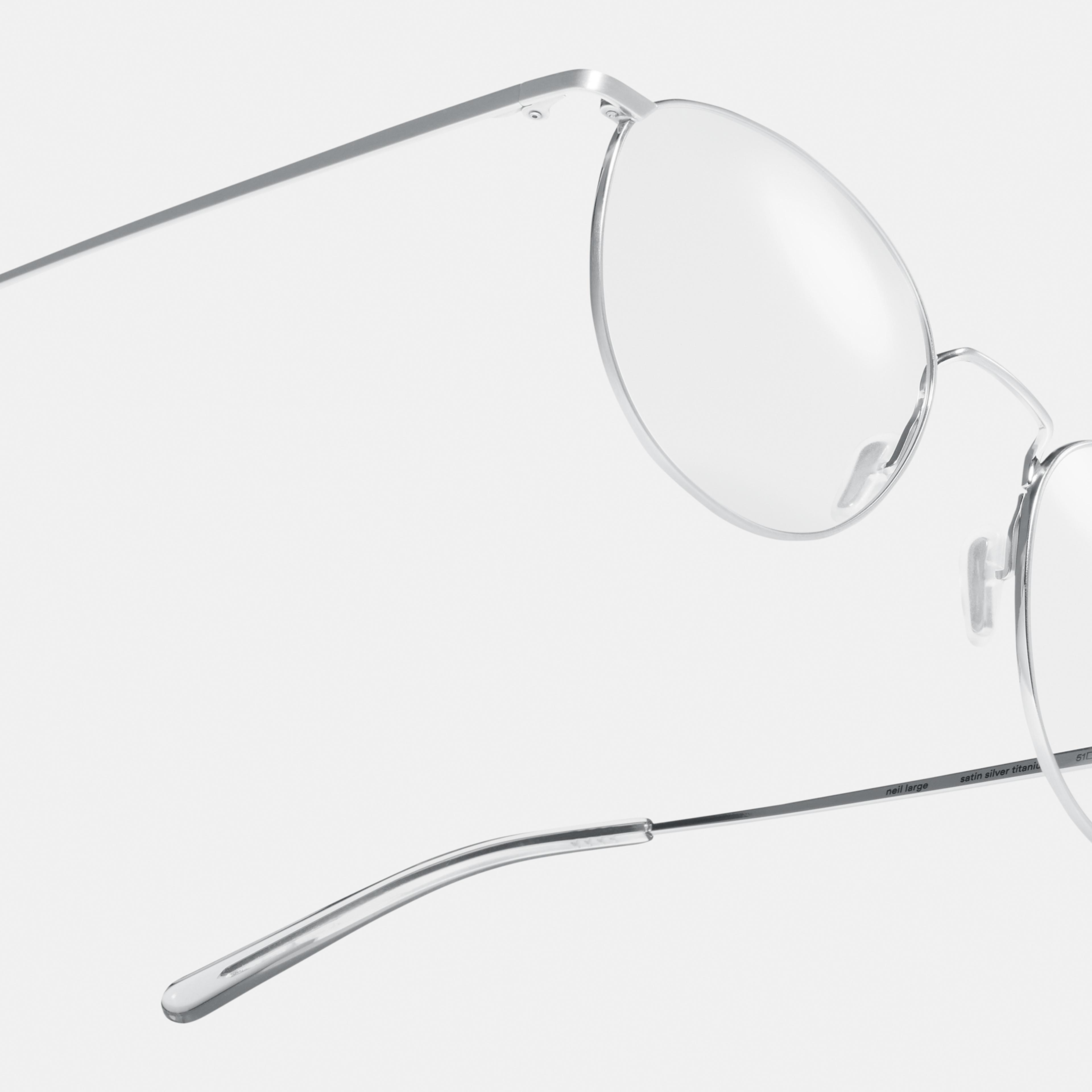 Ace & Tate Glasses | Round Titanium in Silver