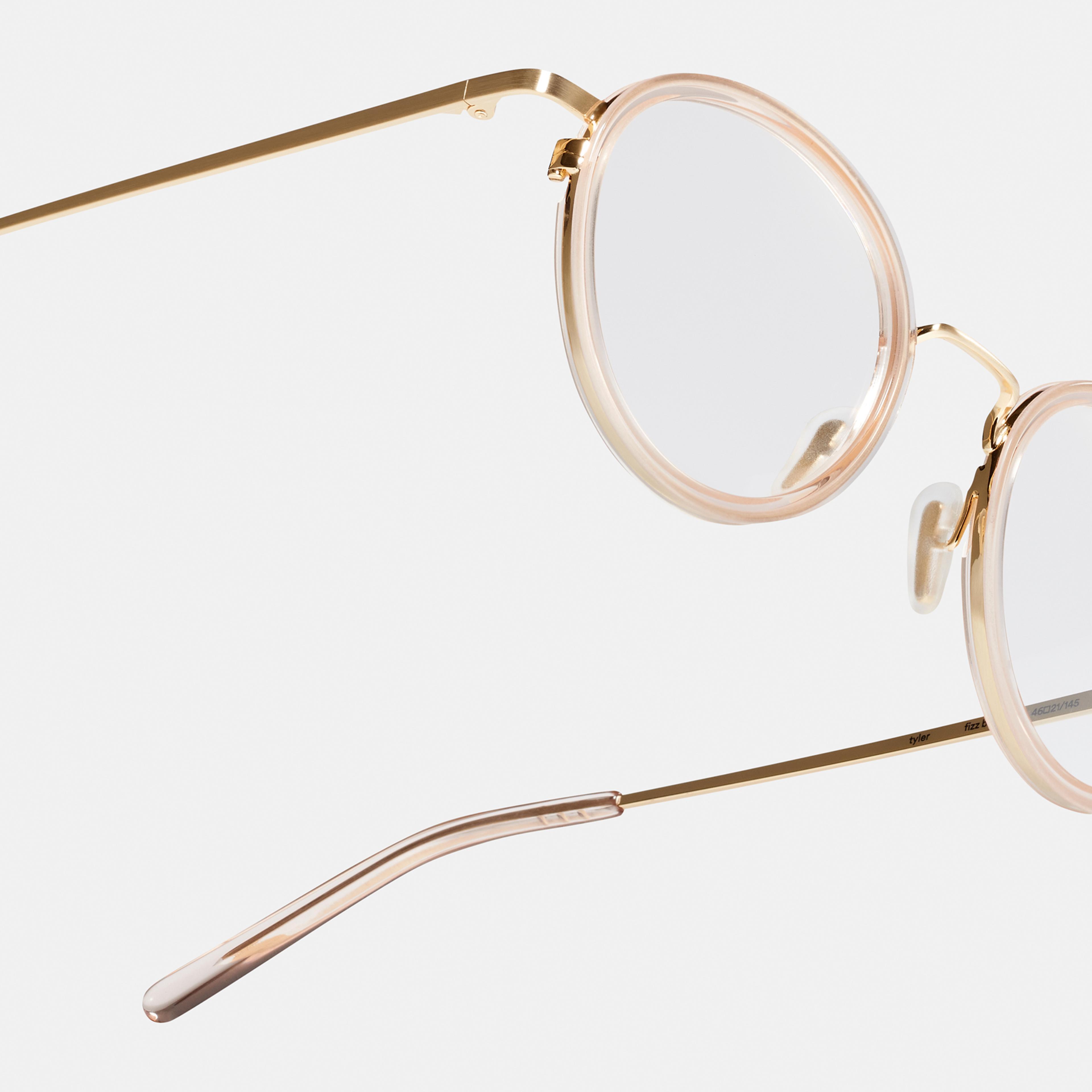 Ace & Tate Tyler in Fizz Ace & Tate Glasses | Round Acetate in Clear