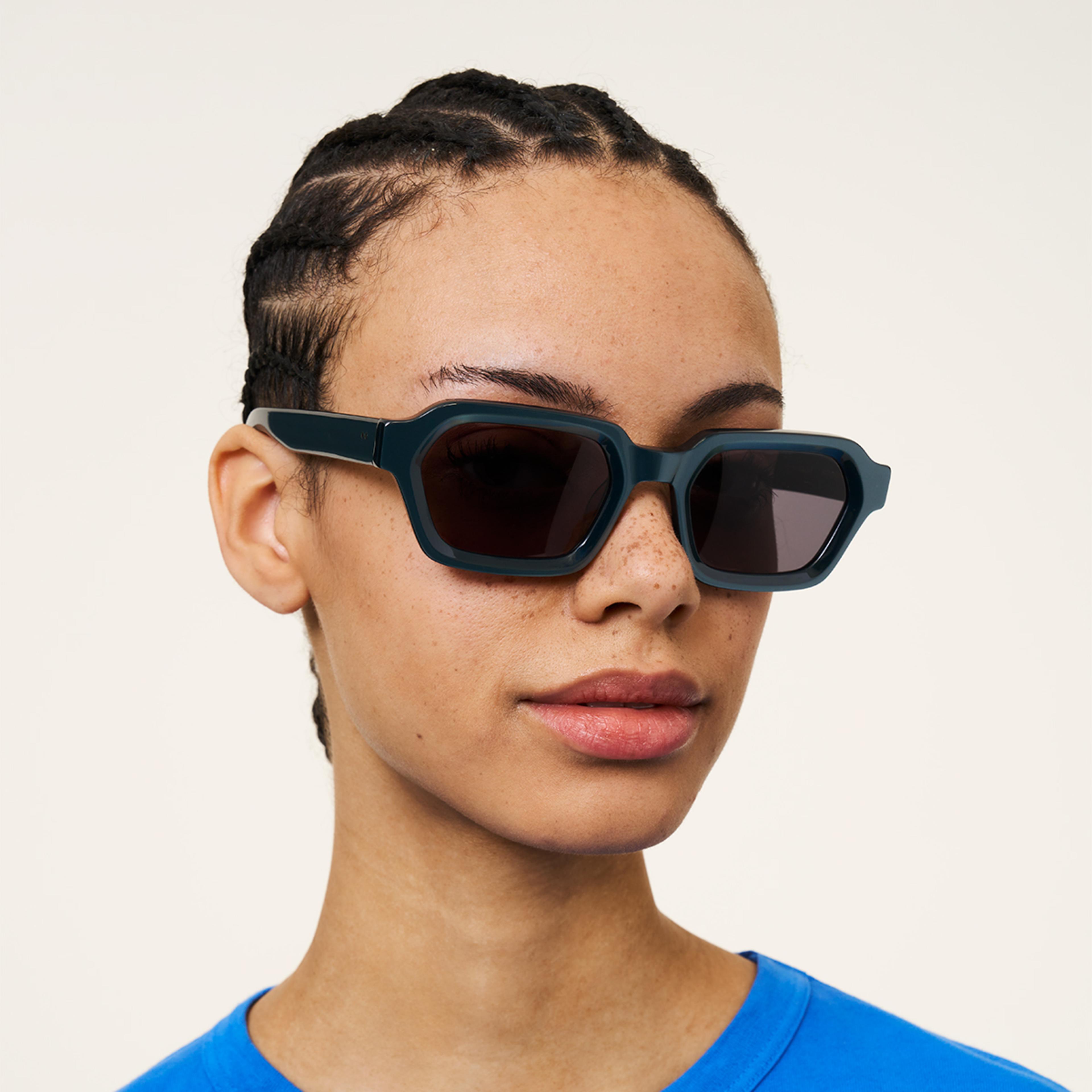 Ace & Tate Sunglasses | rectangle Recycled in Blue