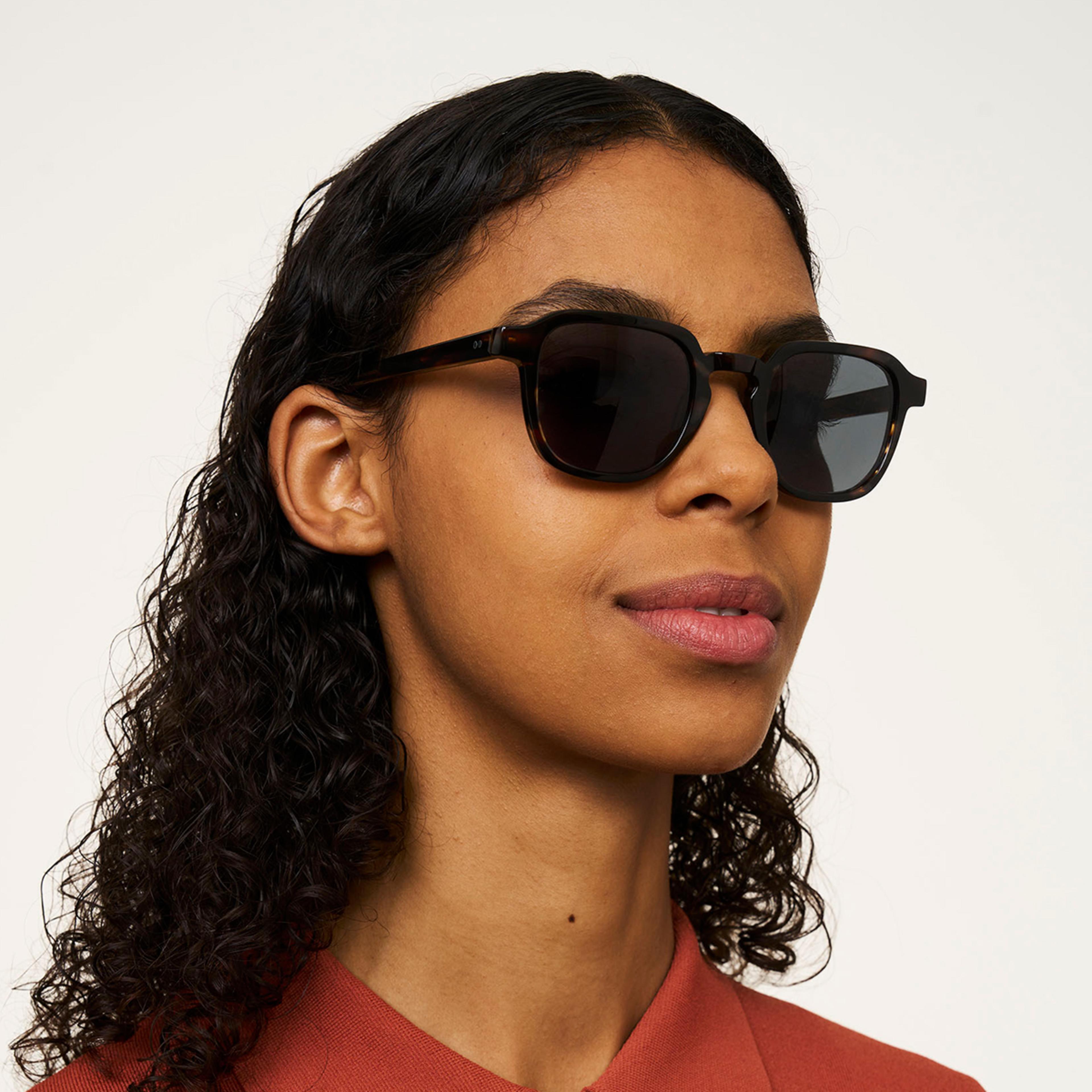 Ace & Tate Sunglasses |  Bio acetate in Brown