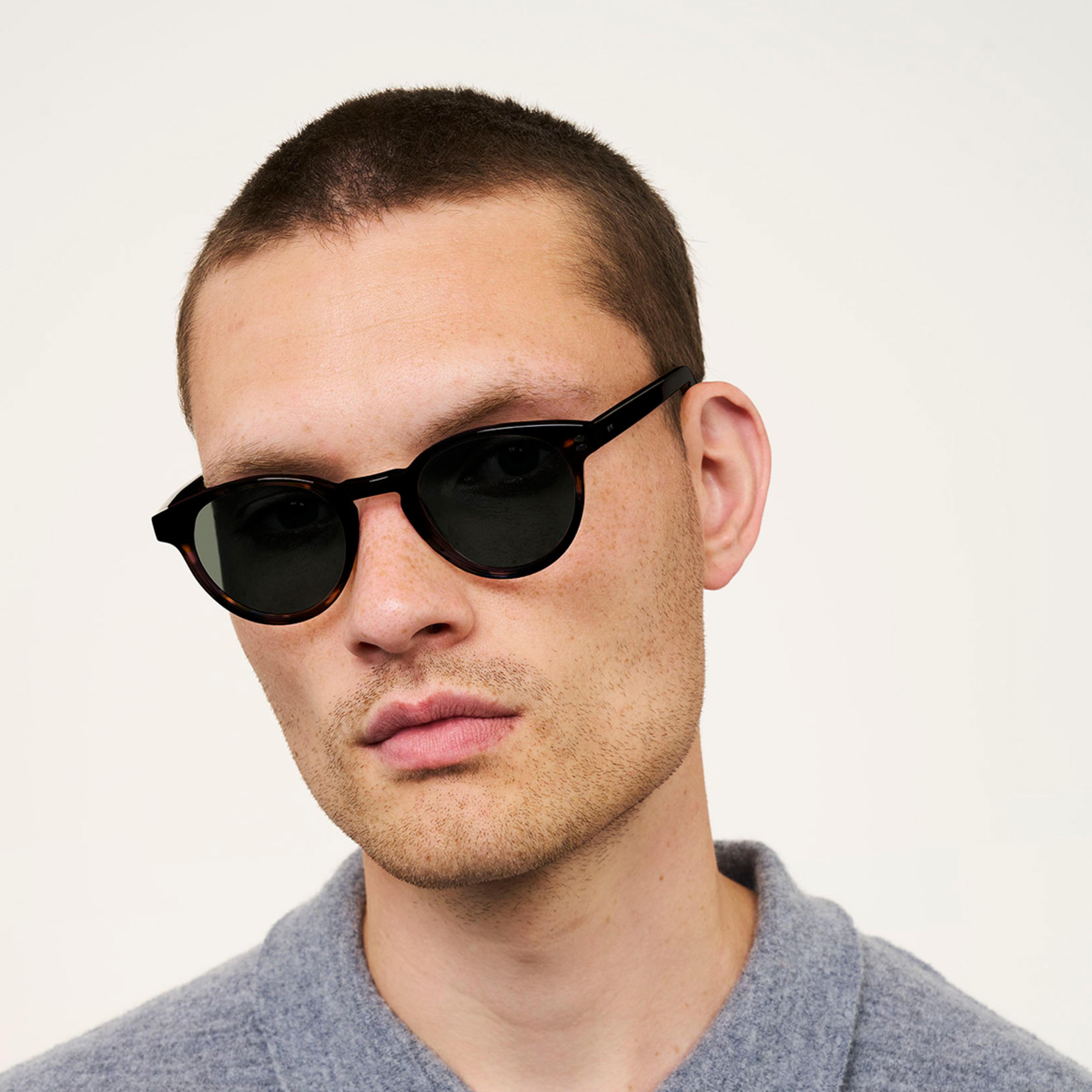 Ace & Tate Sonnenbrillen | Rund Acetat in Braun