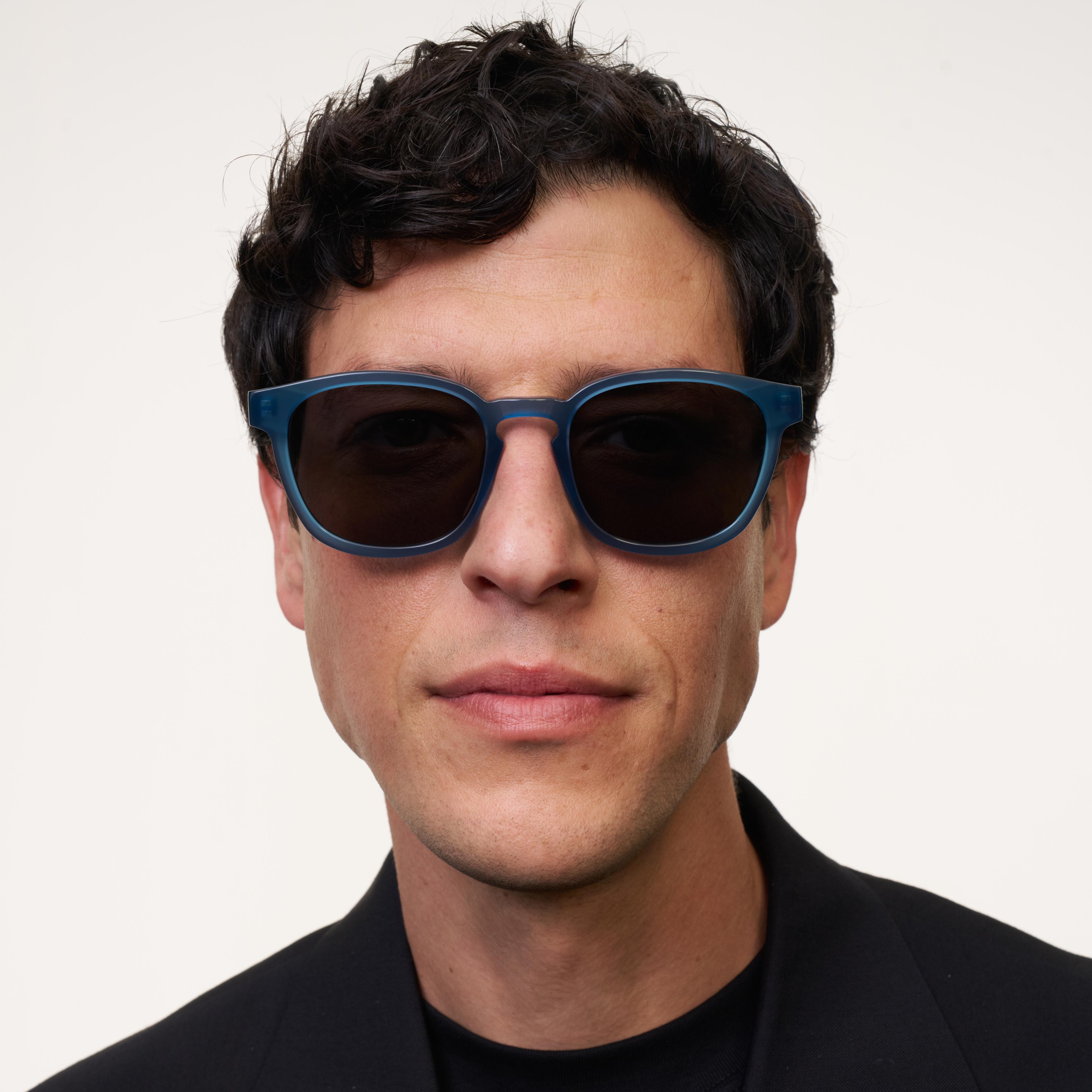Ace & Tate Solaires | Carrée Acétate in Bleu