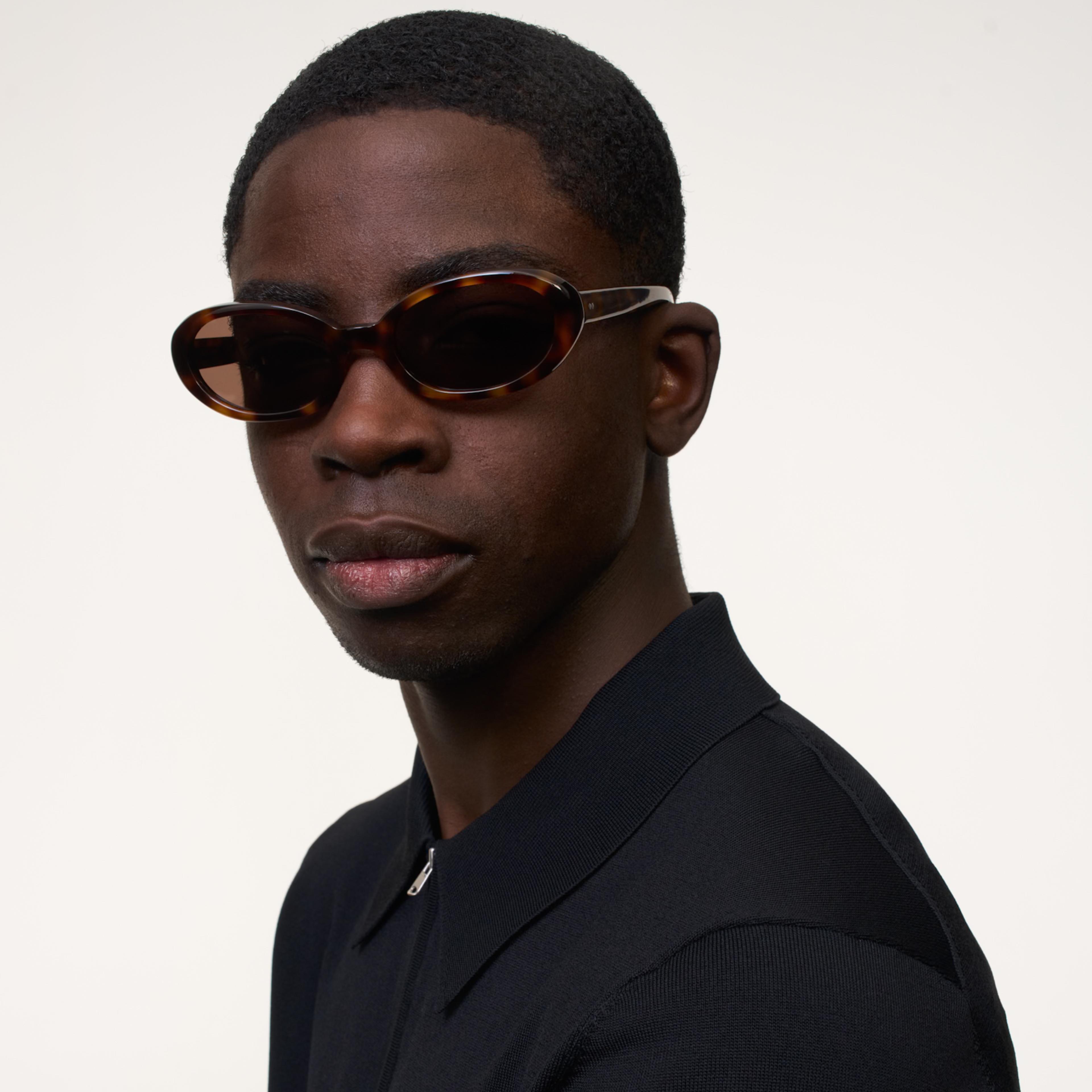 Ace & Tate Solaires | Oval Acétate in Noir, Marron