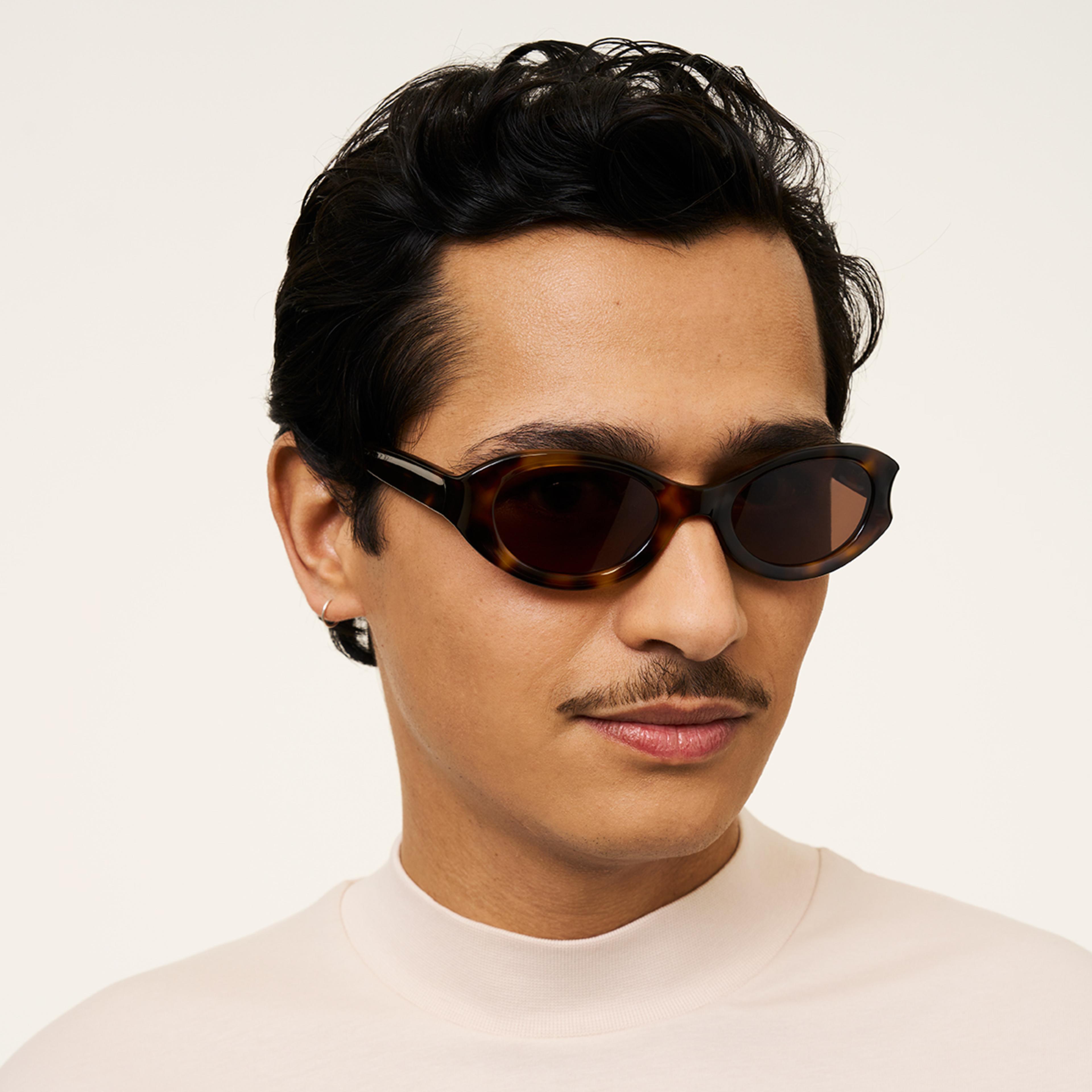 Ace & Tate Sunglasses | Oval Acetate in Black, Brown
