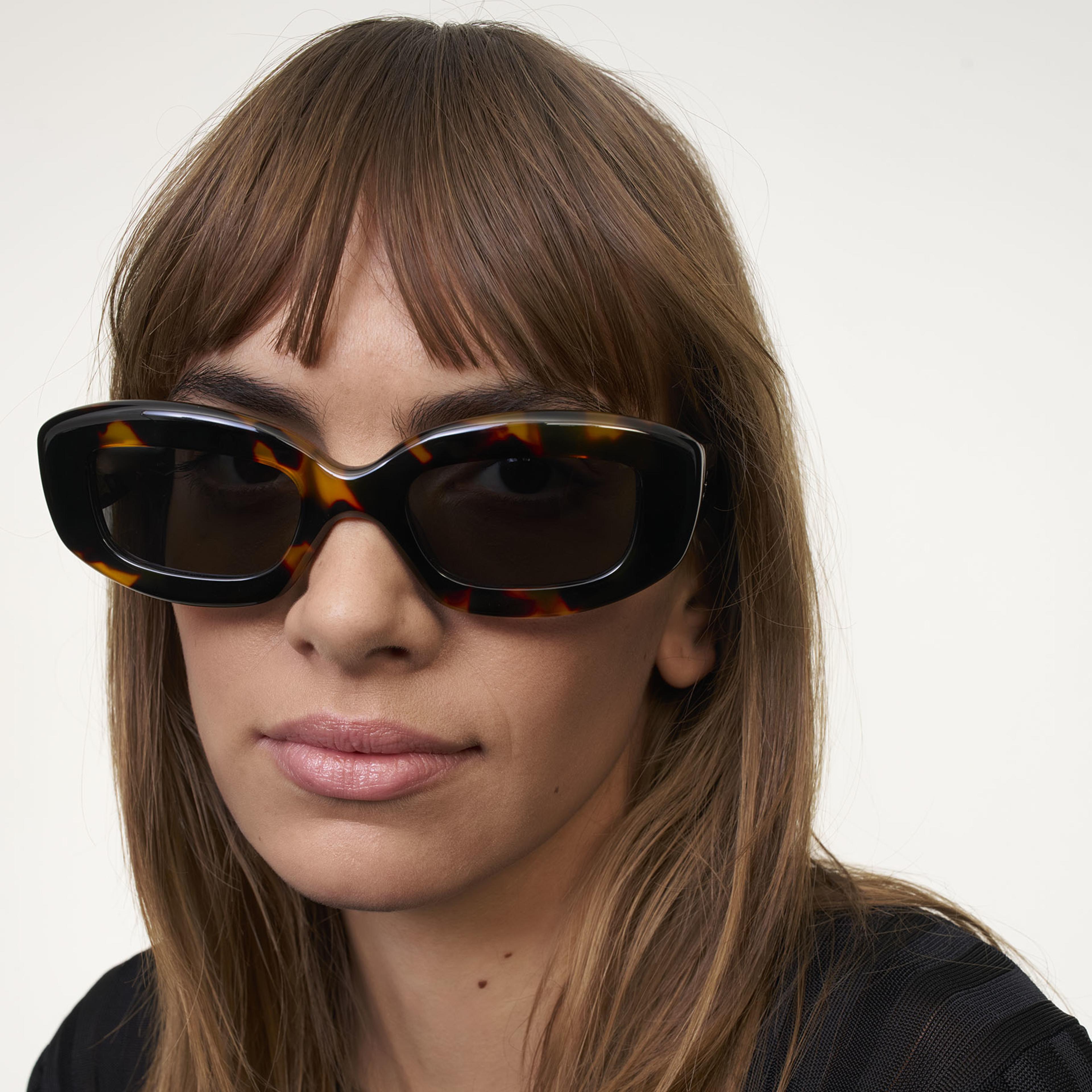 Ace & Tate Sonnenbrillen | Rechteckig Acetat in Schwarz, Braun, Gelb
