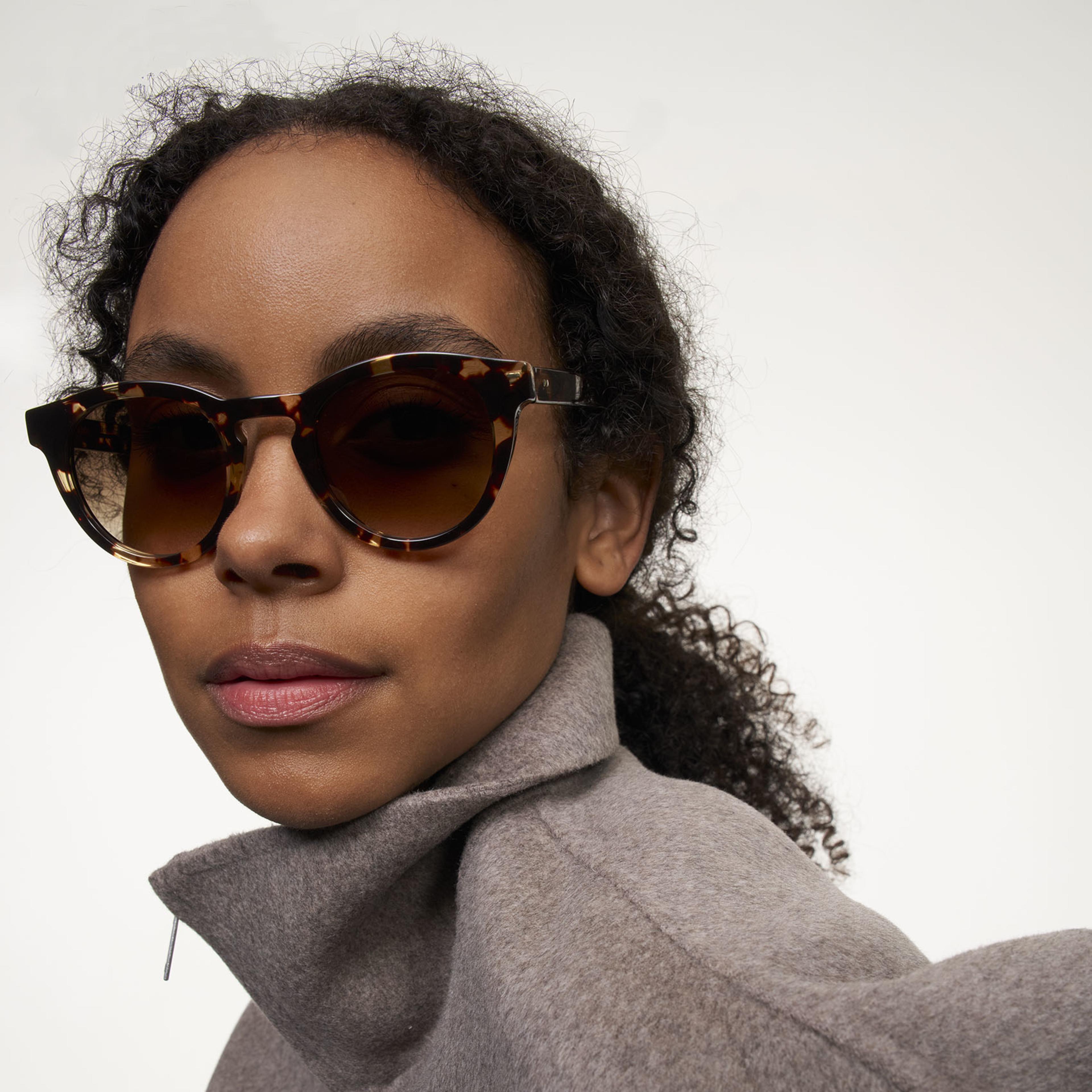 Ace & Tate Sunglasses | Round Acetate in Brown