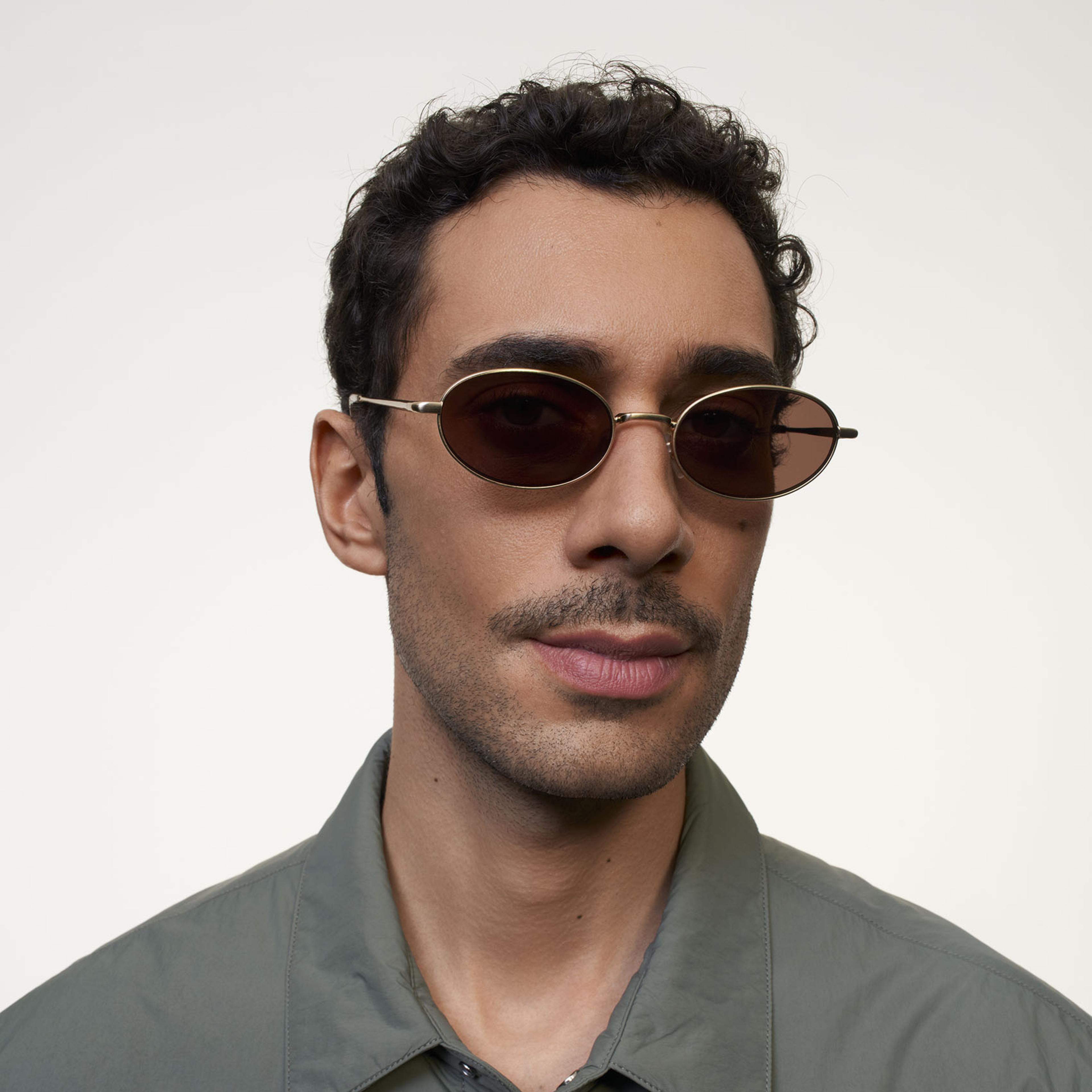 Ace & Tate Sonnenbrillen | Oval Metall in Gold