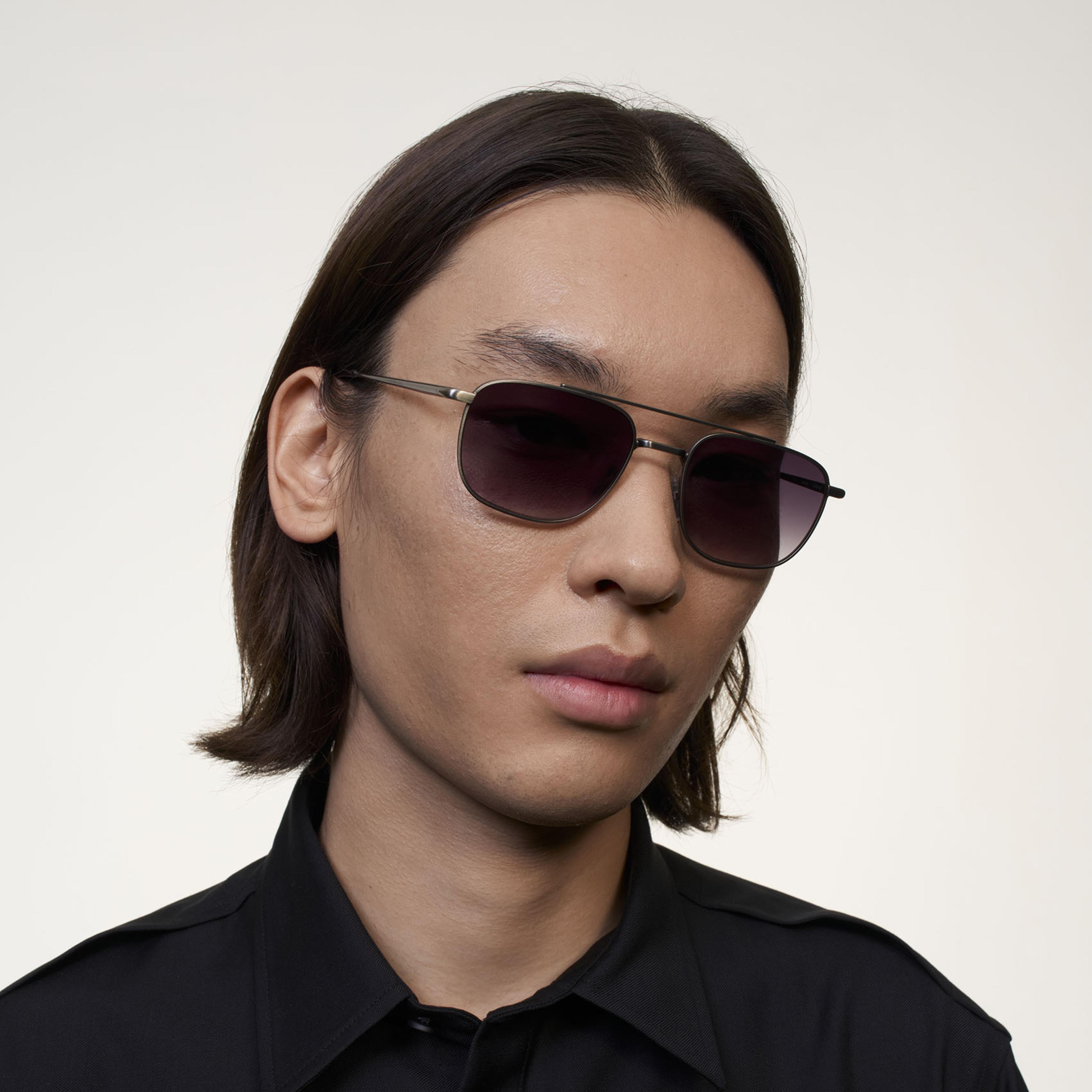 Ace & Tate Sunglasses | Square Metal in Grey