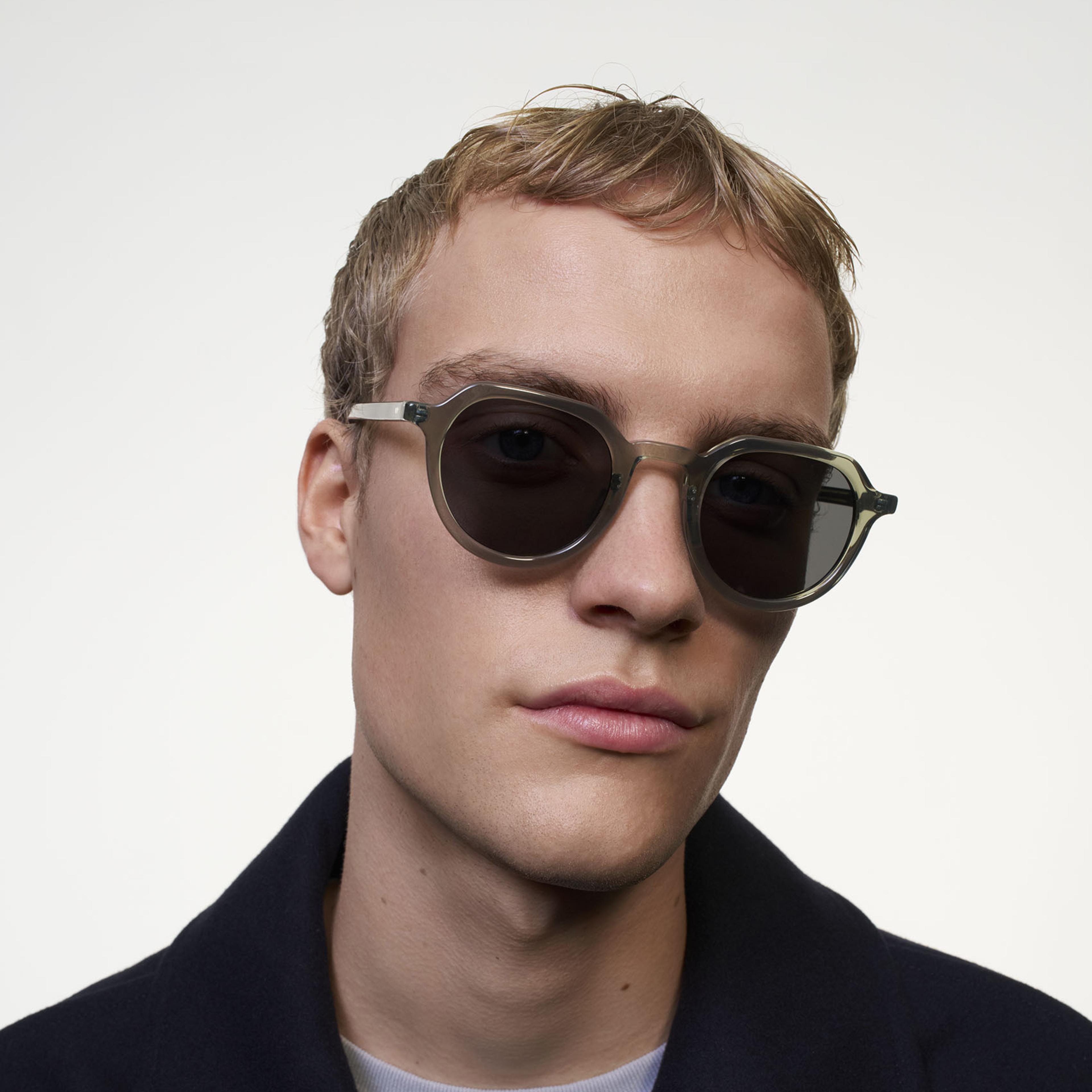 Ace & Tate Sunglasses | Round Acetate in Blue, Transparent