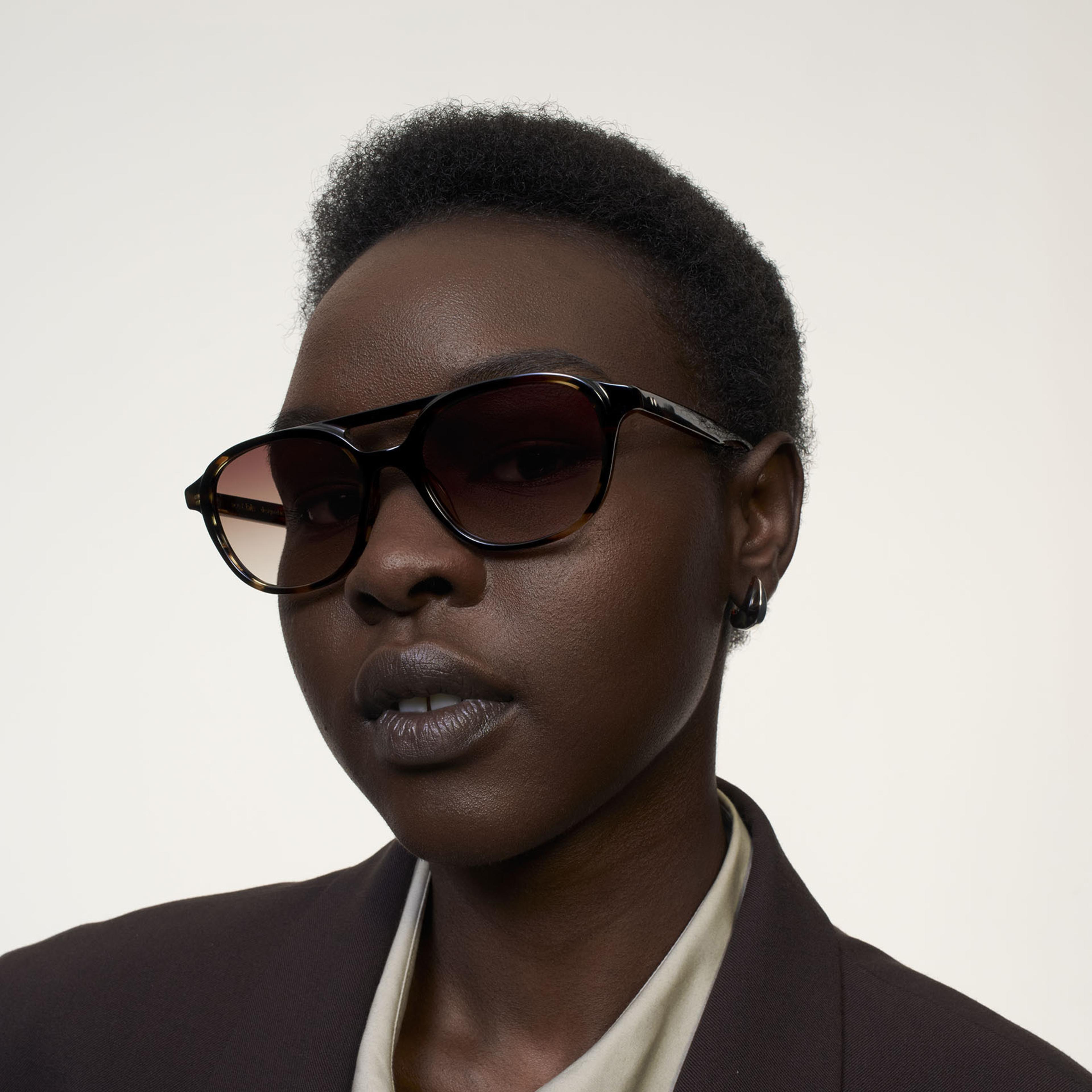 Ace & Tate Sonnenbrillen | Rund Acetat in Braun, Orange