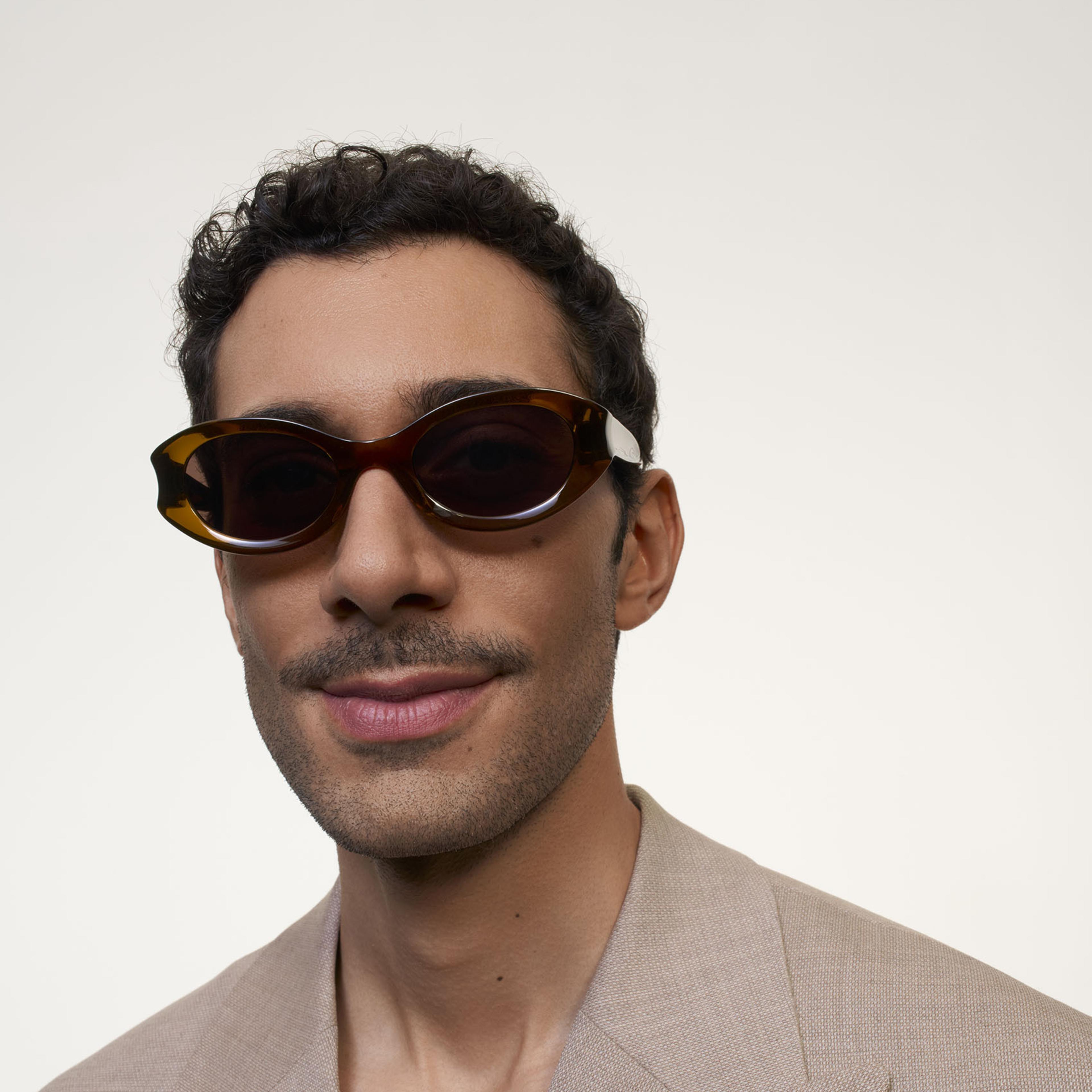 Ace & Tate Sunglasses | Oval Acetate in Brown