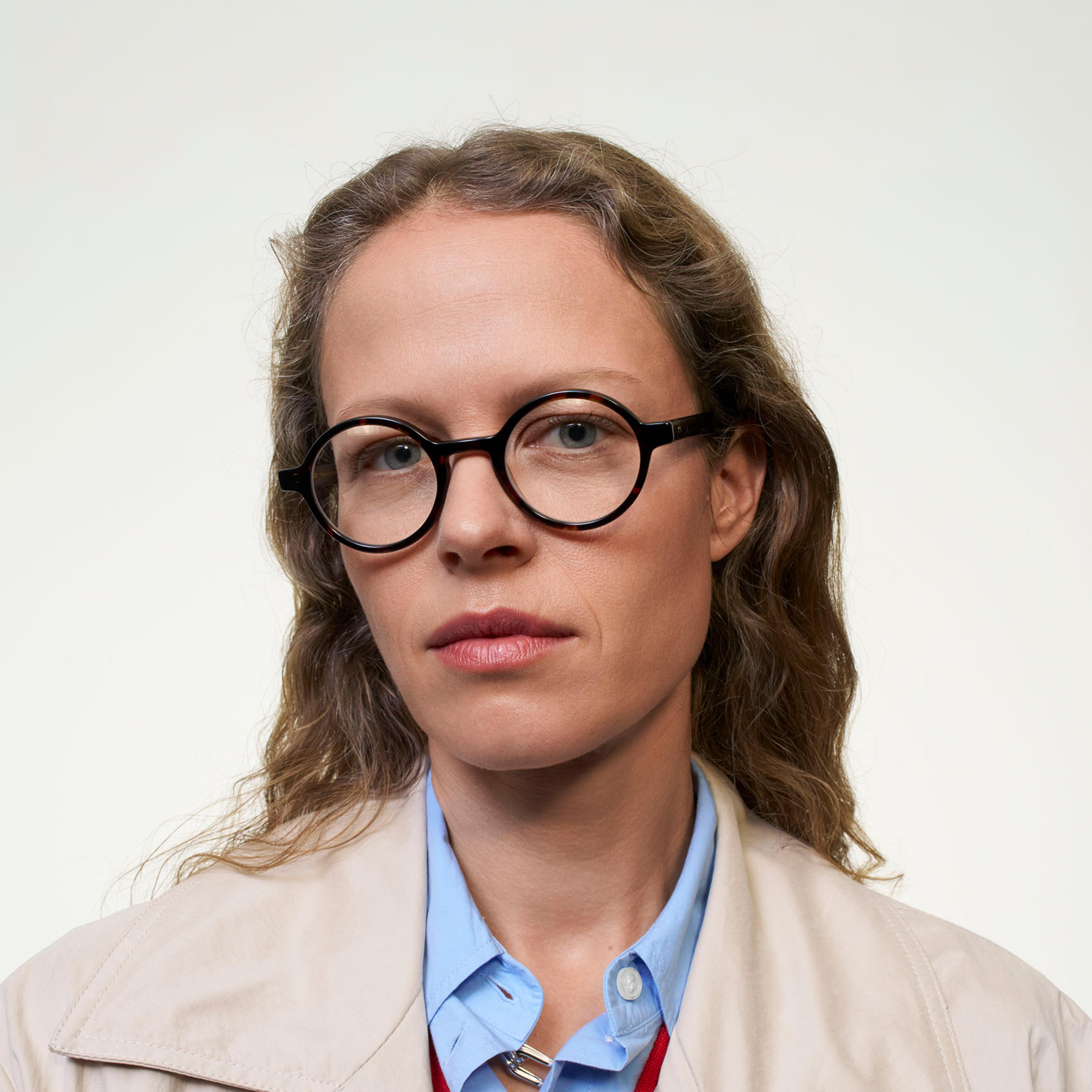 Ace & Tate Charles in Mulberry Tree Ace & Tate Glasses | Round Acetate in tortoise