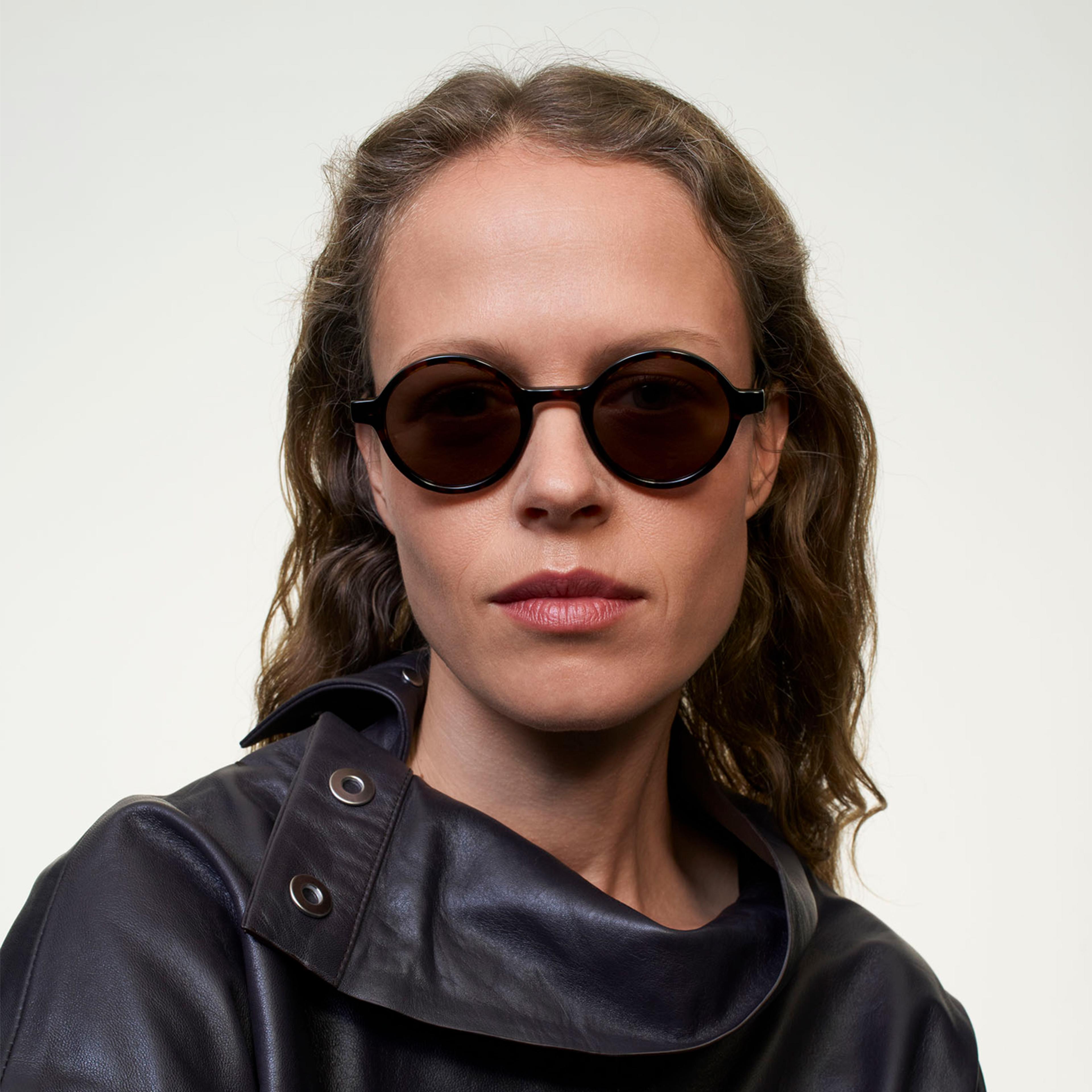 Ace & Tate Sunglasses | Round Acetate in tortoise