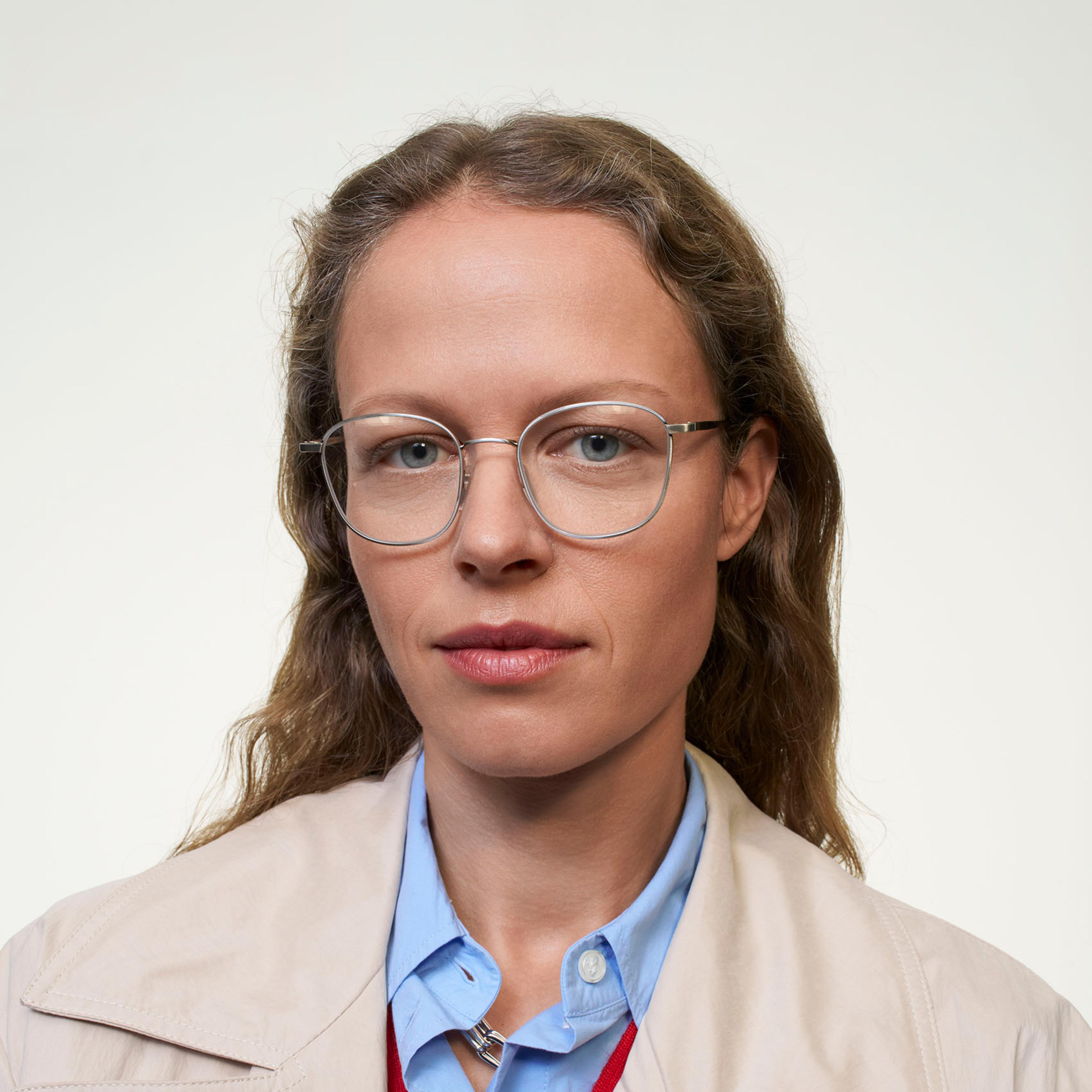 Ace & Tate Jay in Satin Silver Ace & Tate Glasses | Square Metal in Silver