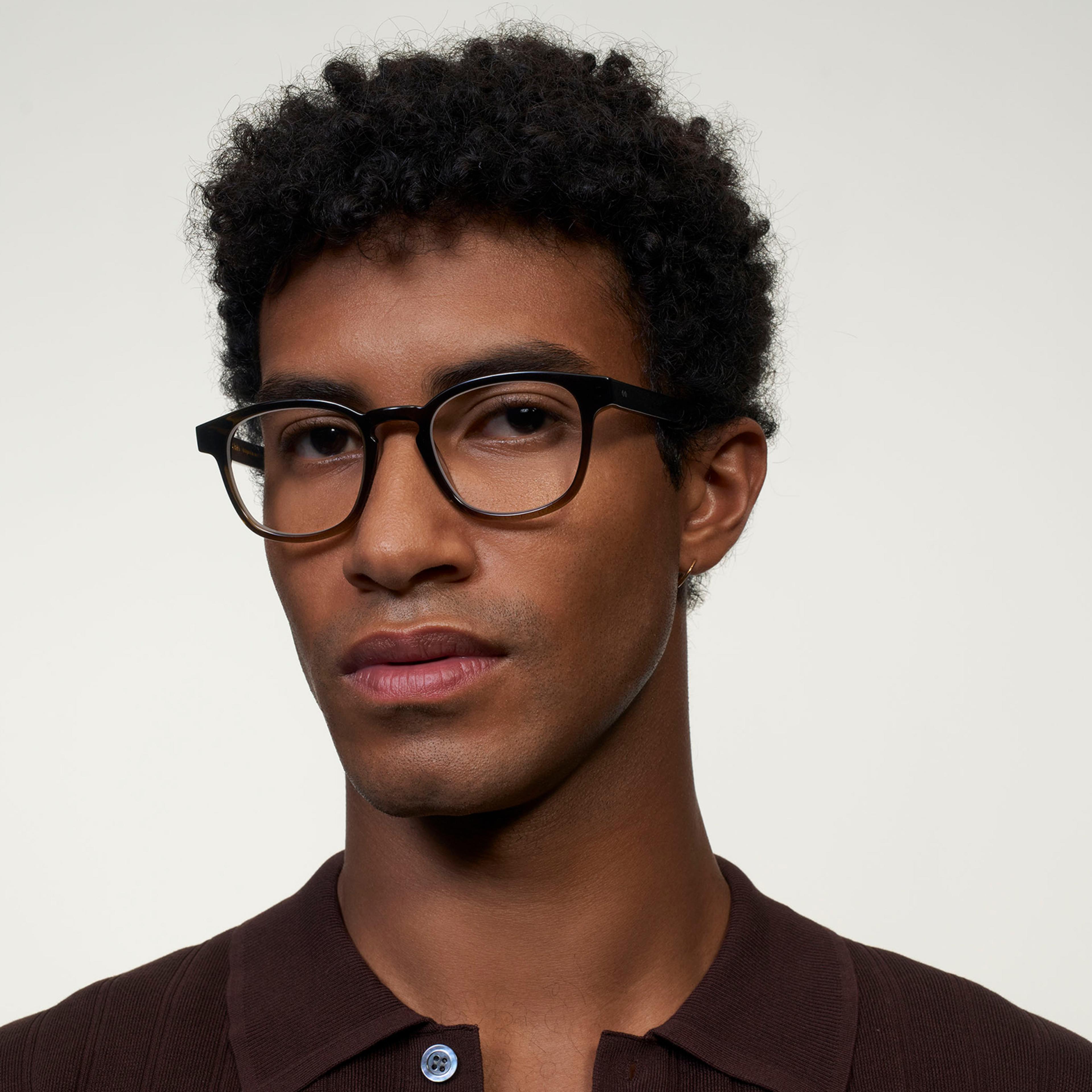 Ace & Tate Brillen | Quadratisch Acetat in Braun