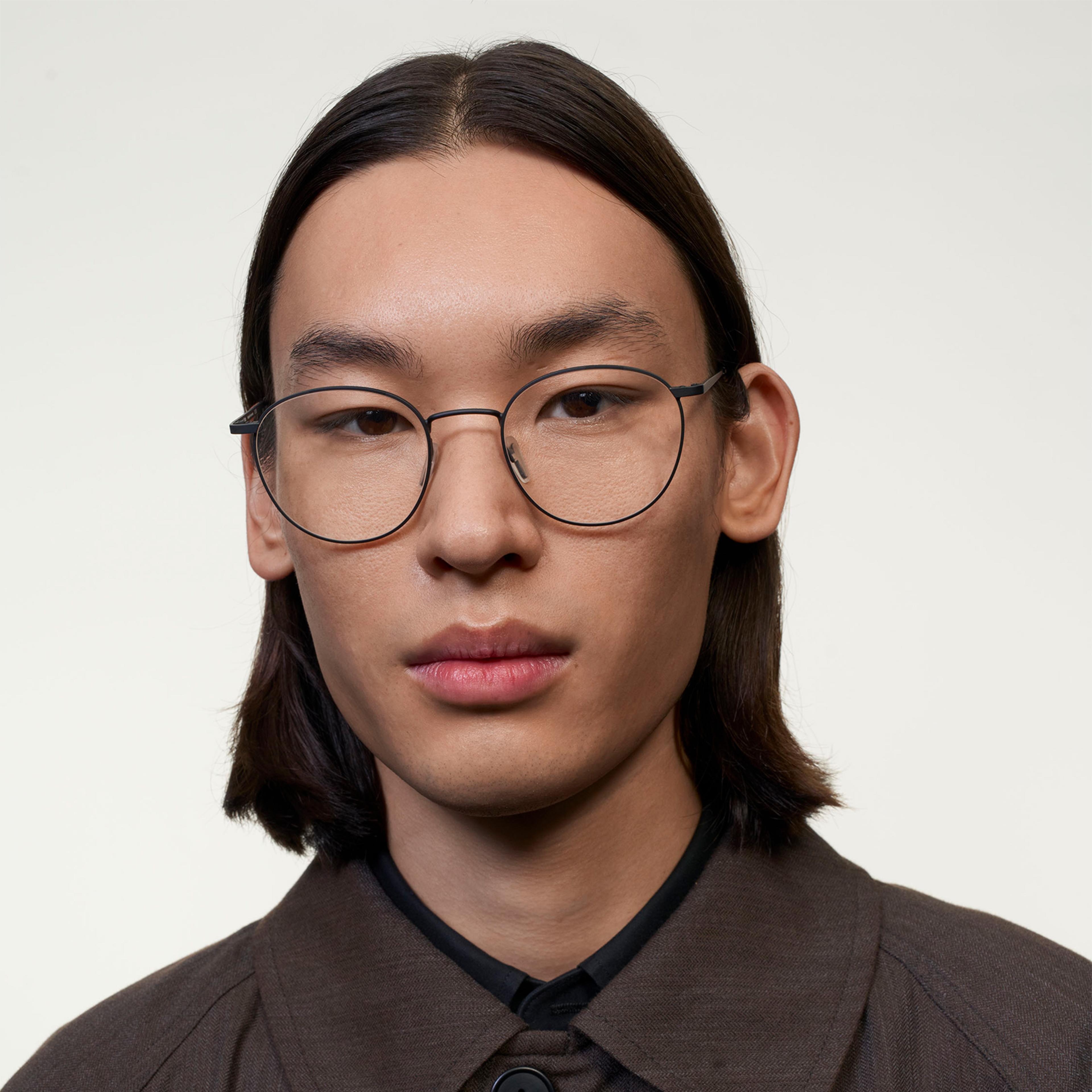Ace & Tate Glasses | Round Metal in Black