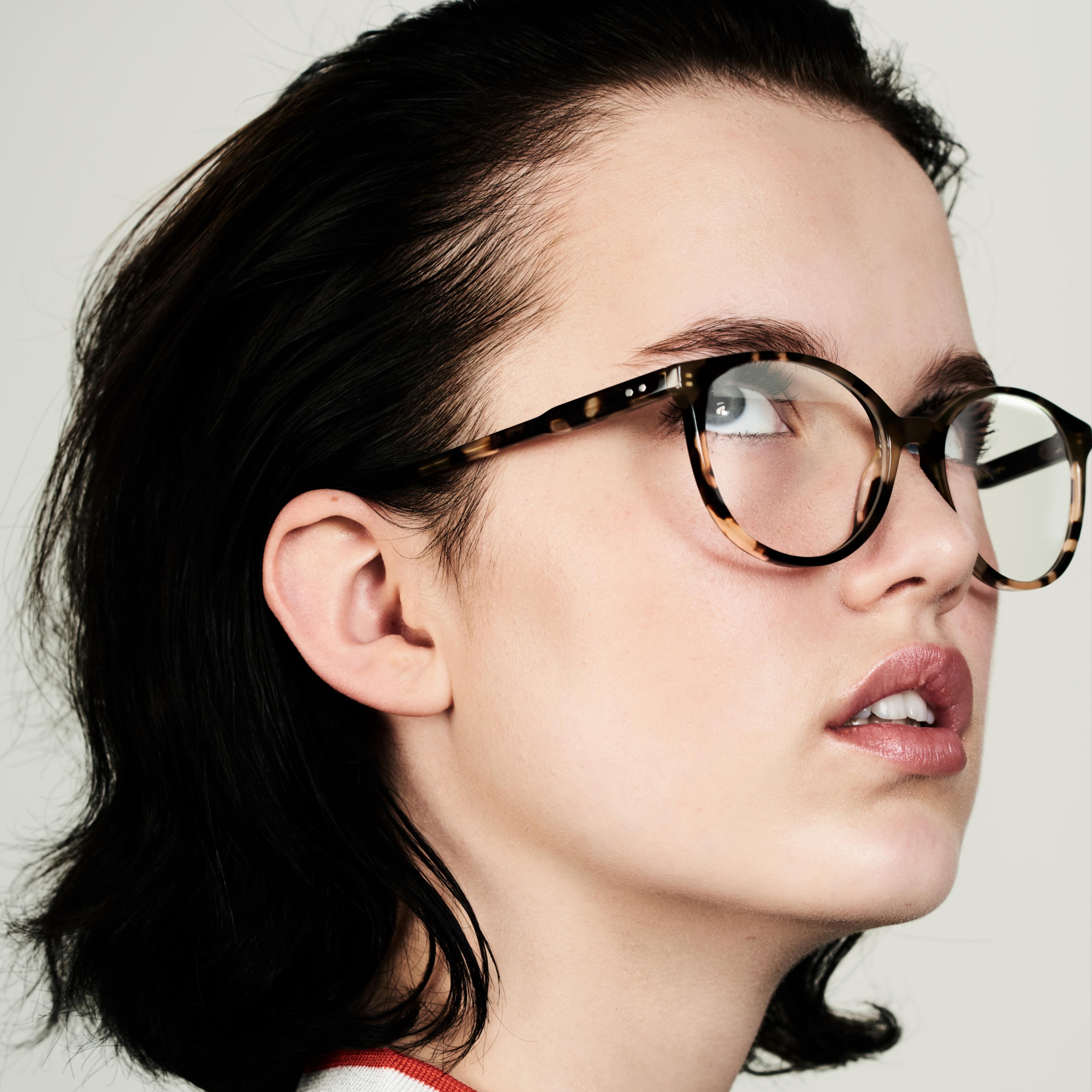 Ace & Tate Nina in Autumn Leaves Ace & Tate Glasses | Oval Acetate in Beige, Brown