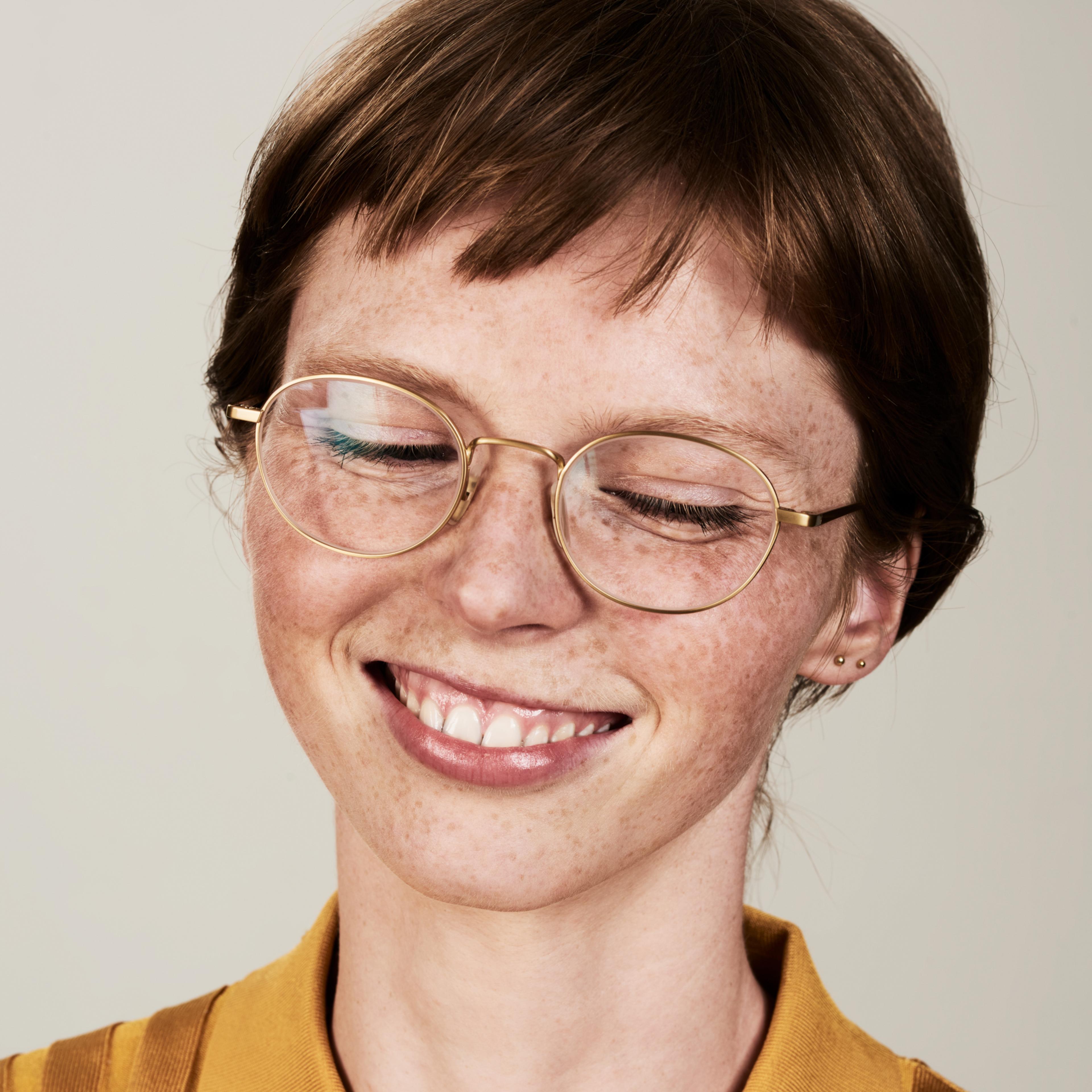 Ace & Tate Glasses | Oval Titanium in Gold