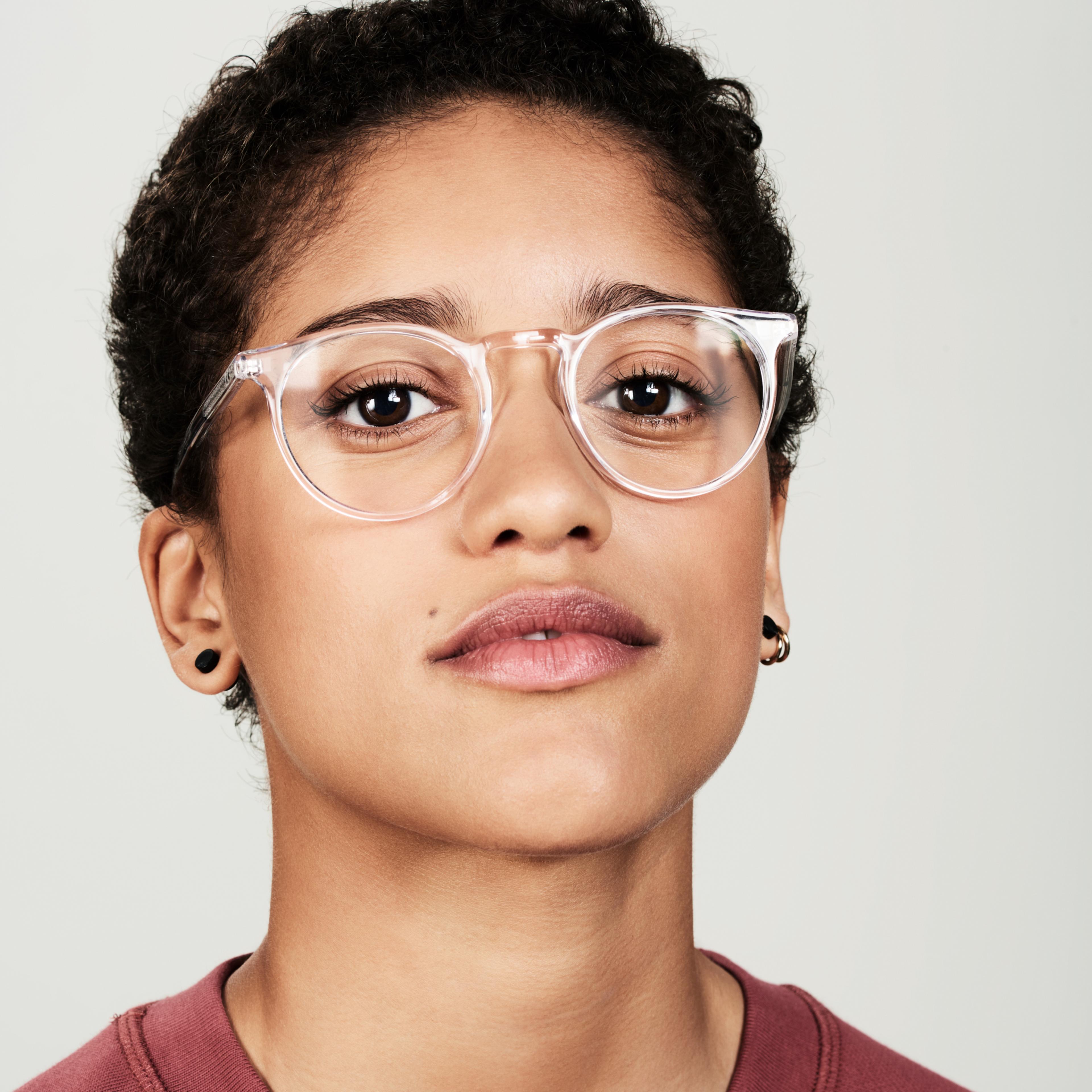 Ace & Tate Roth in Crystal Ace & Tate Glasses | Round Acetate in Clear