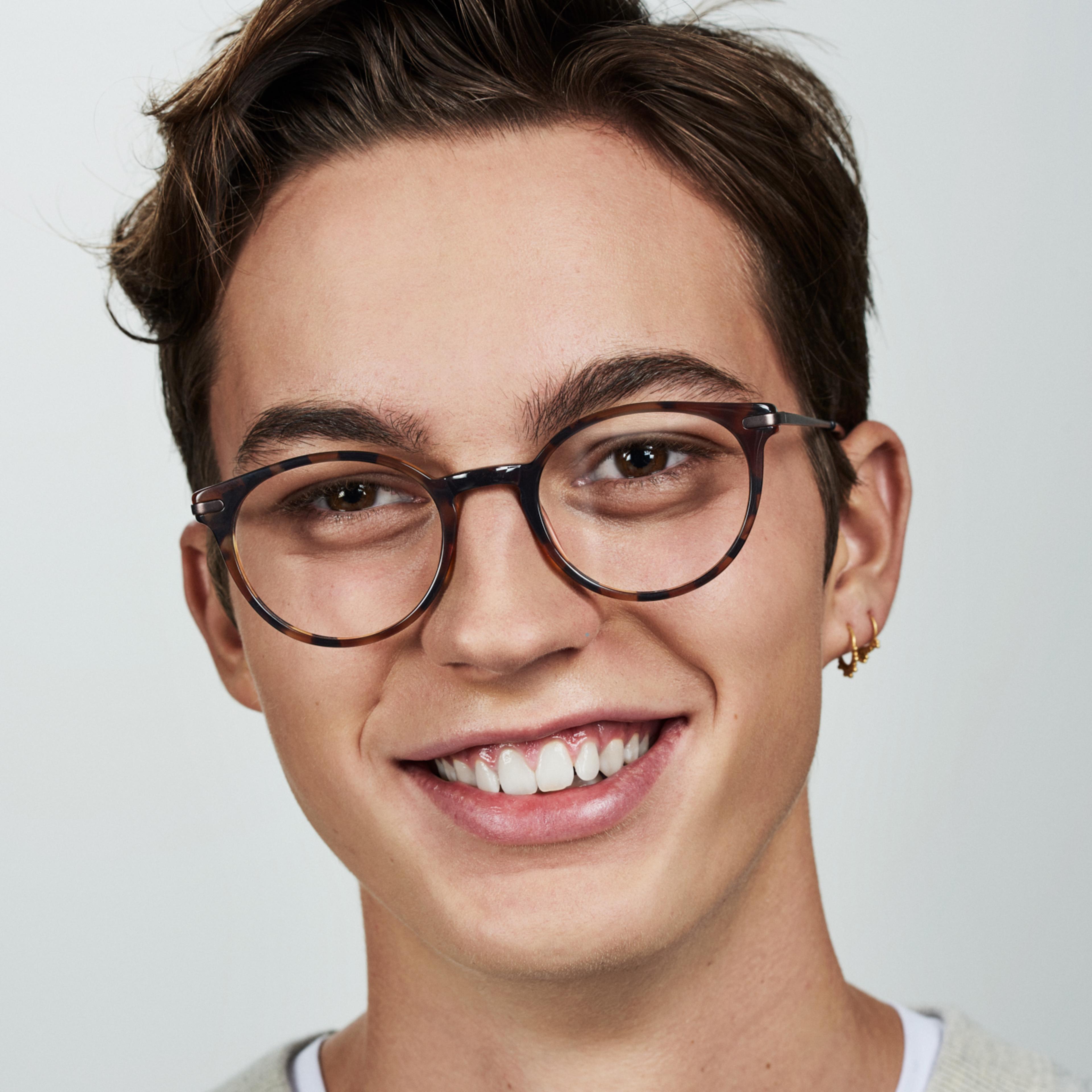 Ace & Tate Glasses | Round Acetate in Brown