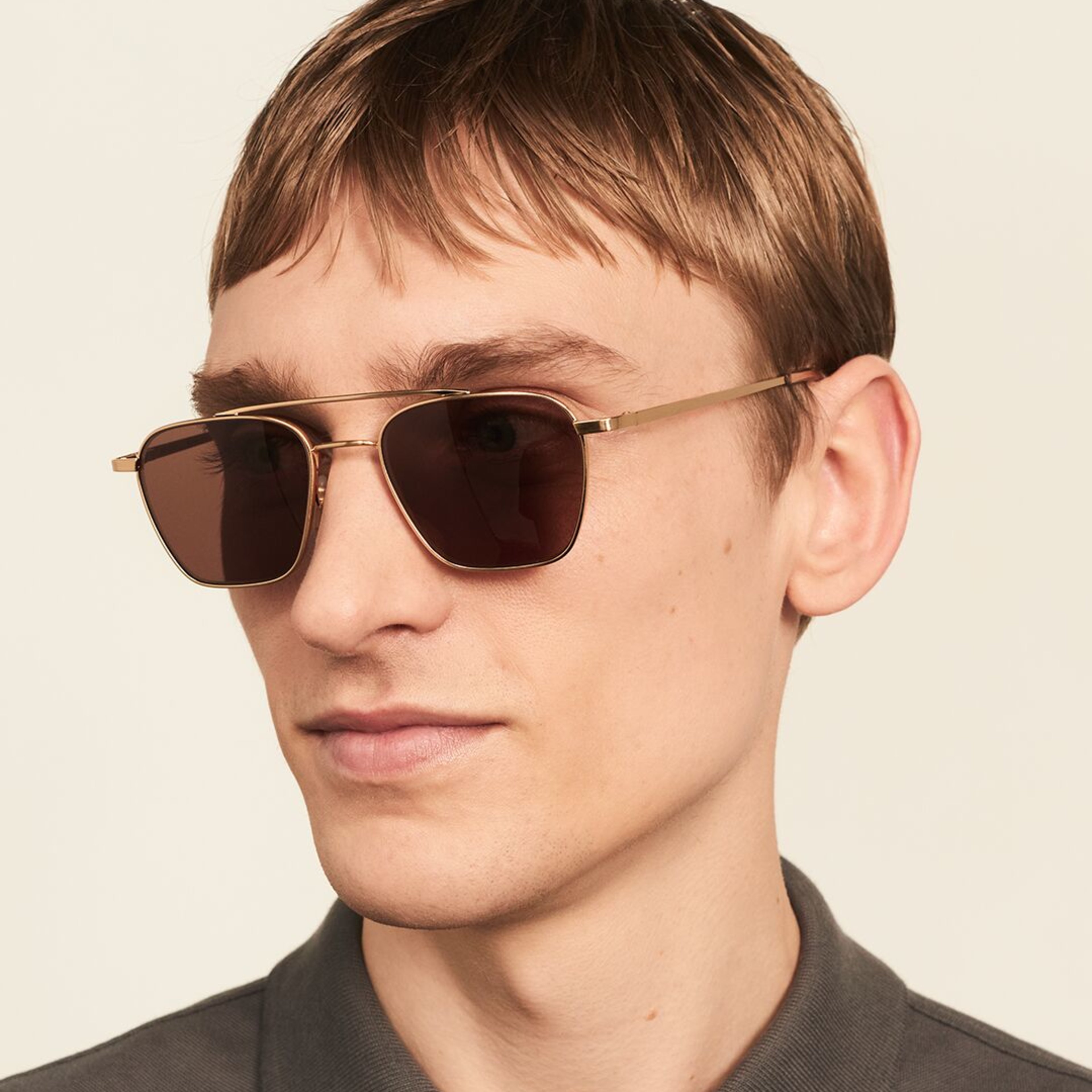 Ace & Tate Sunglasses | rectangle metal in Gold