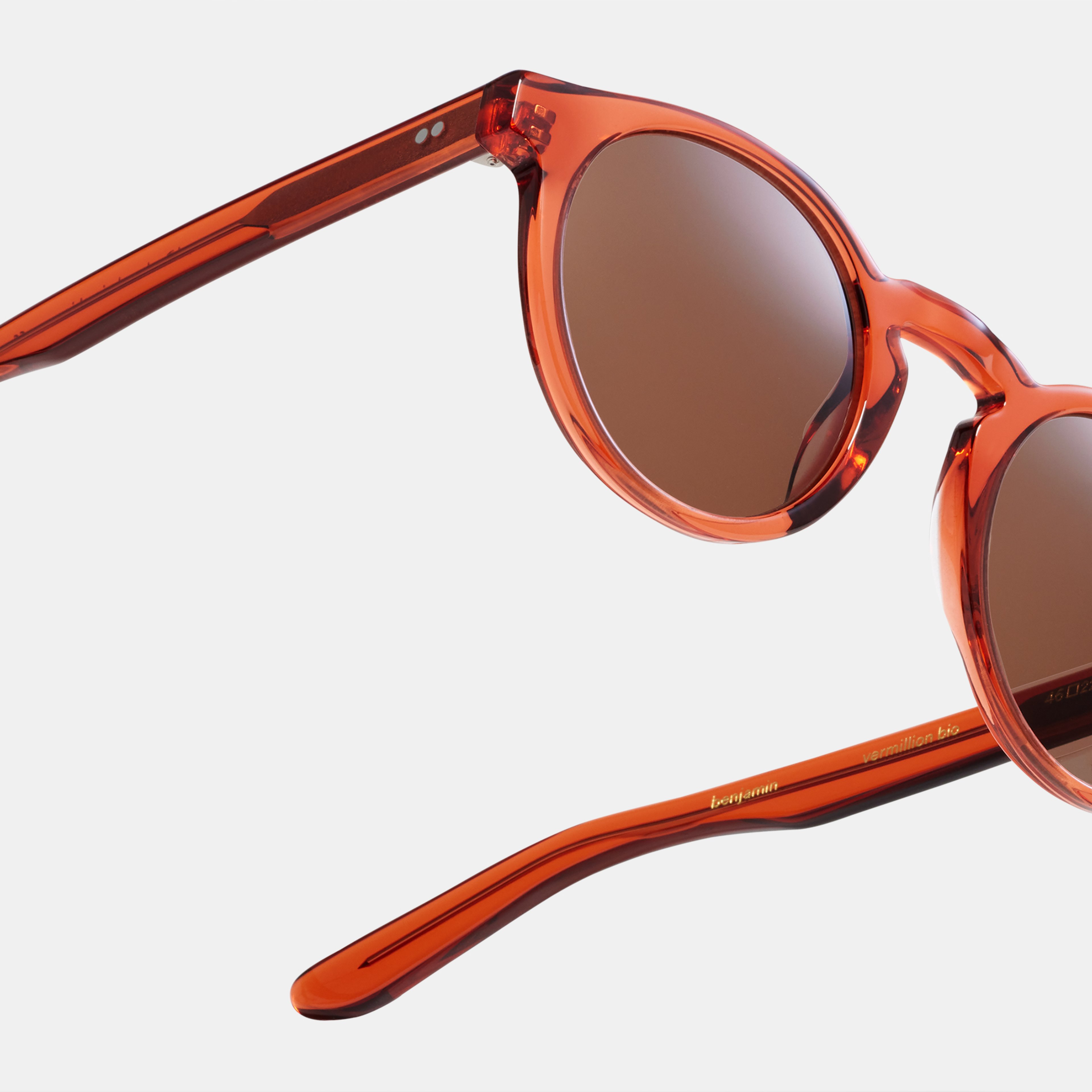 Ace & Tate Zonnebrillen | Rond Renew bio acetate in Rood