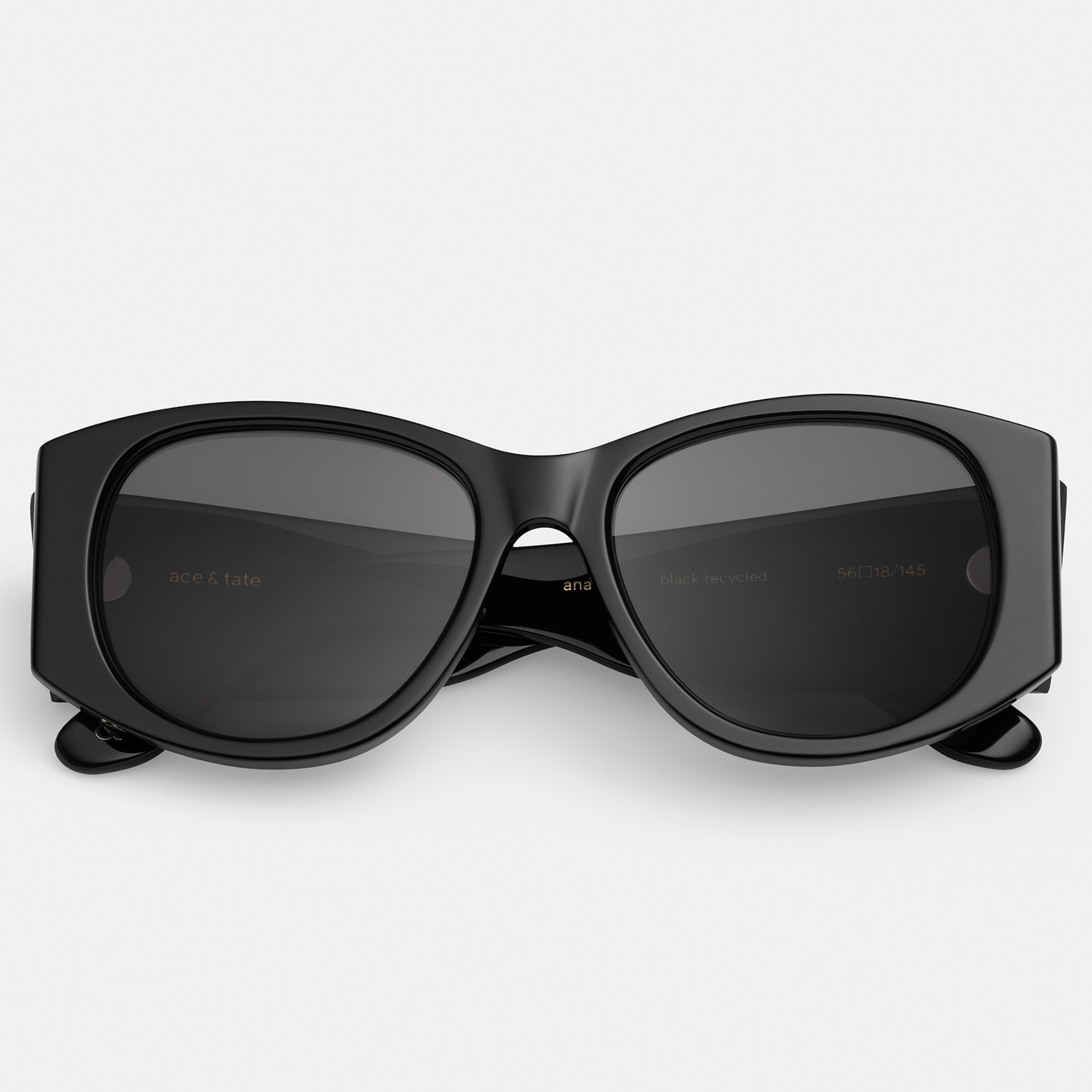 Ace & Tate Sunglasses | Round Recycled in Black