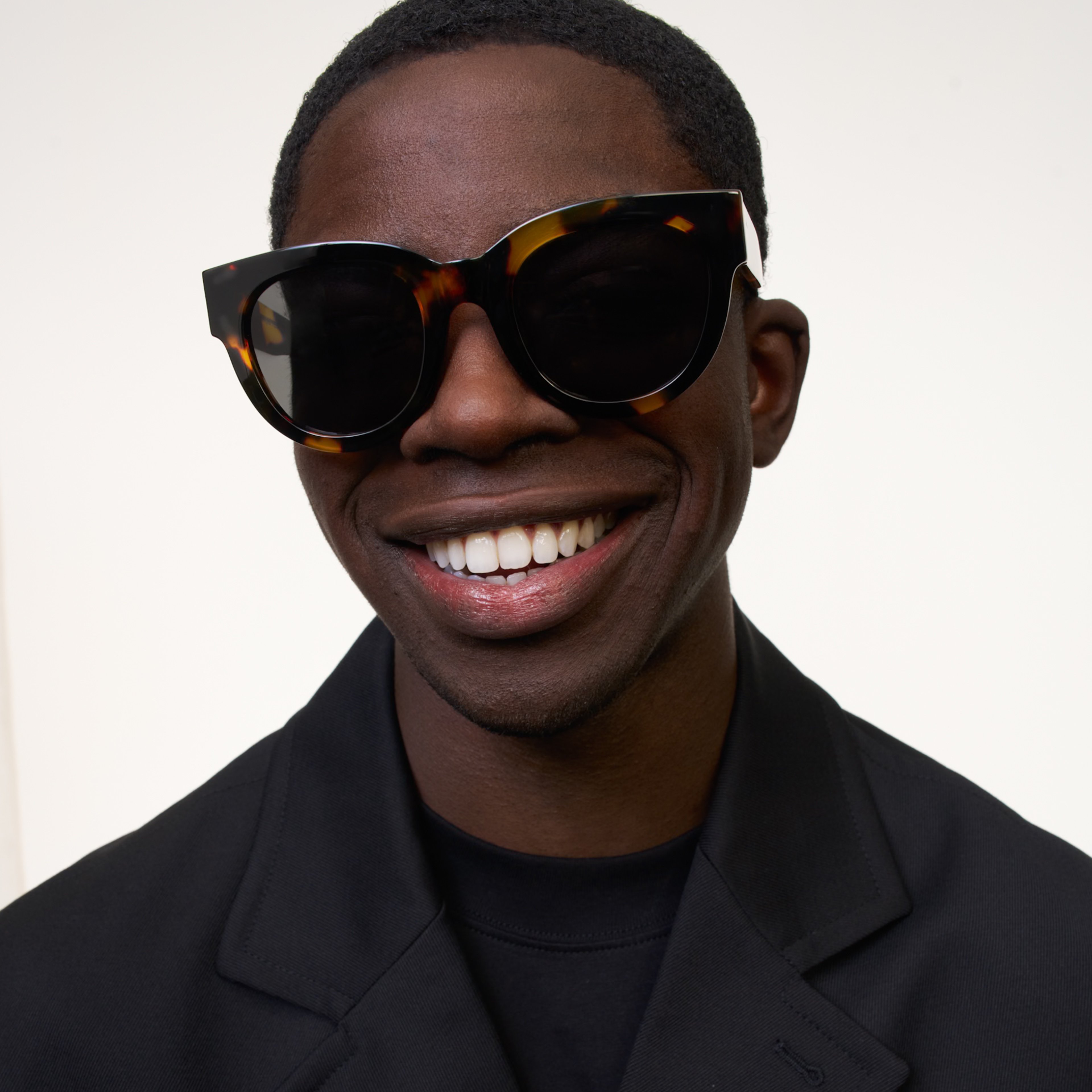 Ace & Tate Sunglasses | Round Acetate in Black, Brown, Yellow