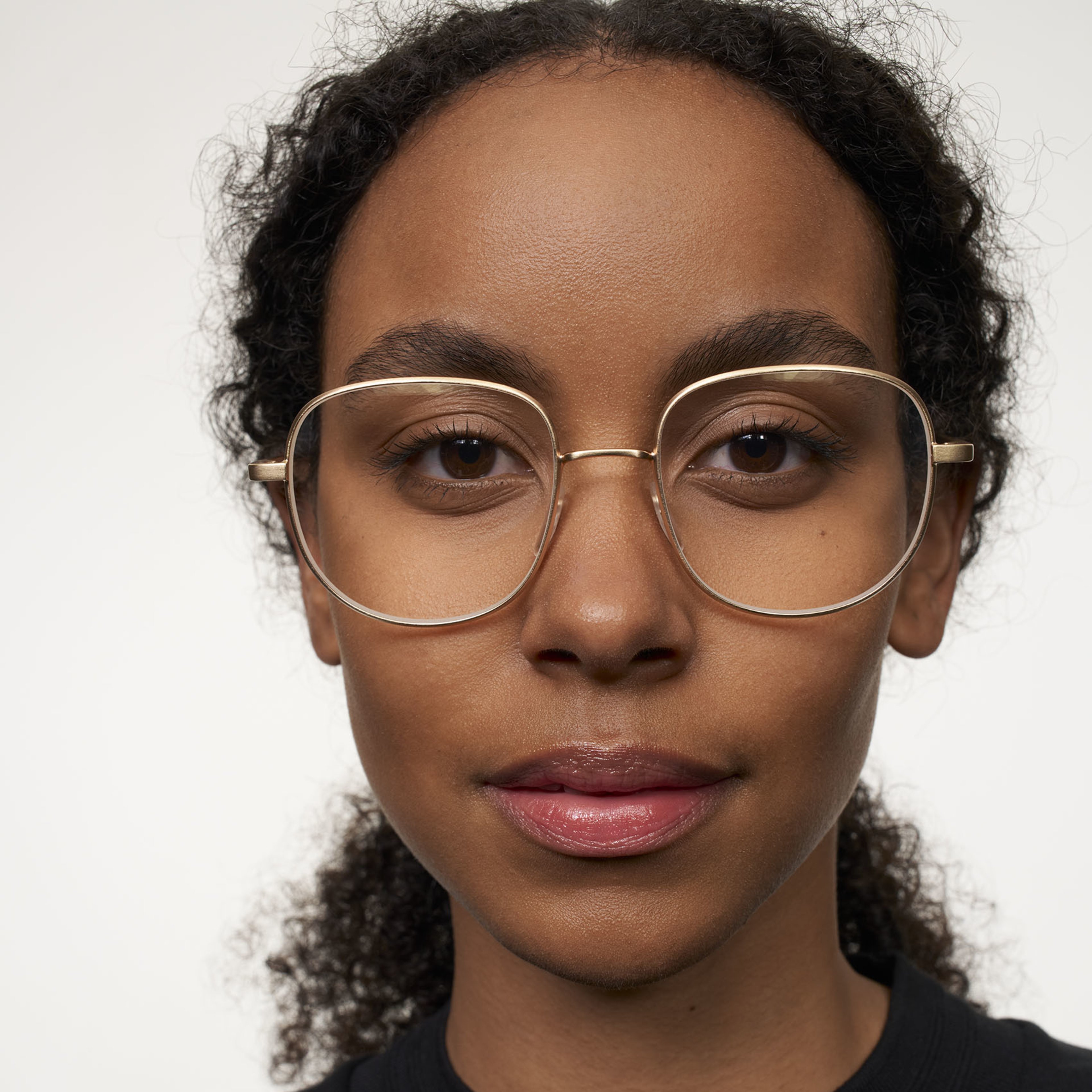 Ace & Tate Glasses | Round Metal in Gold