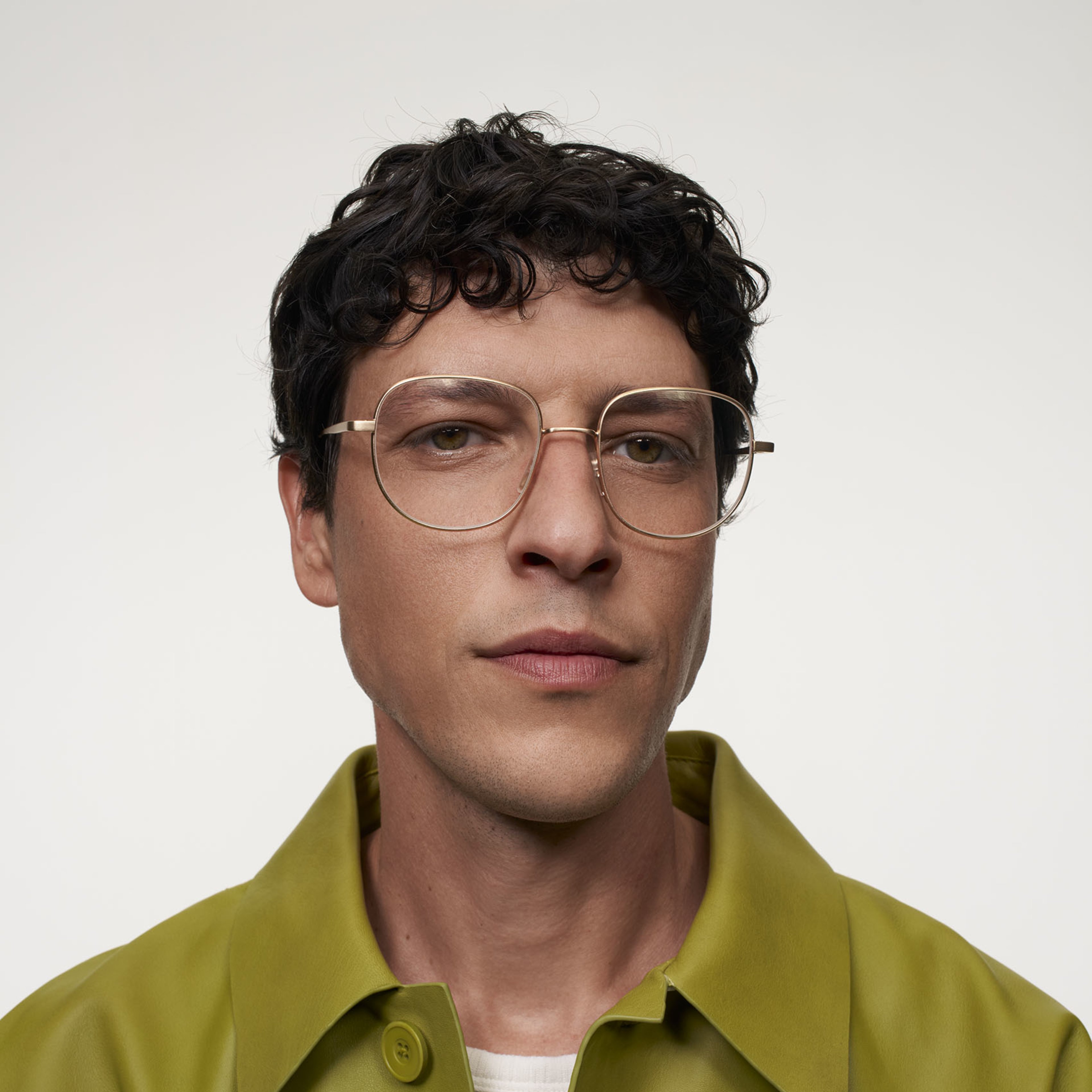 Ace & Tate Glasses | Round Metal in Gold