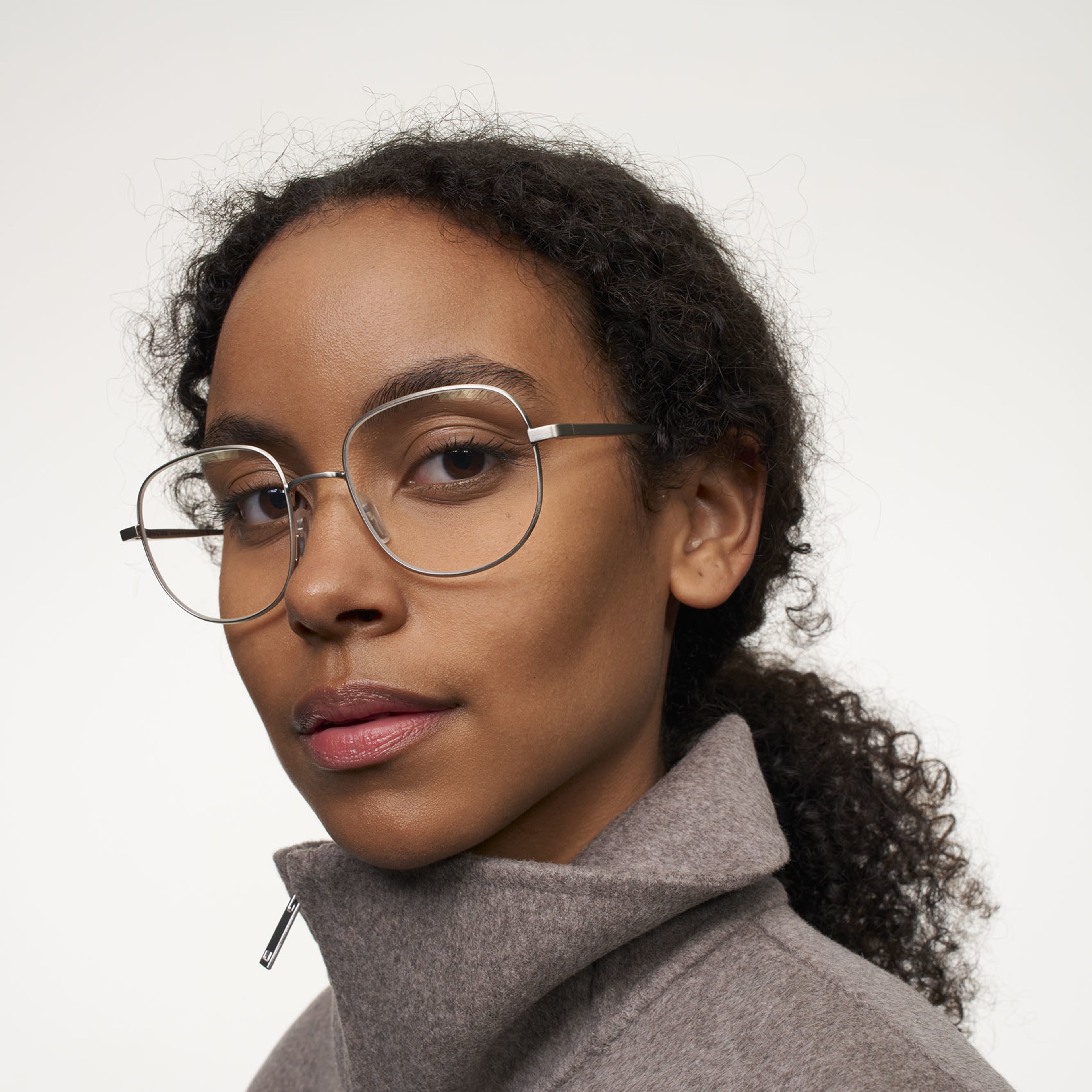 Ace & Tate Glasses | Round Metal in Silver