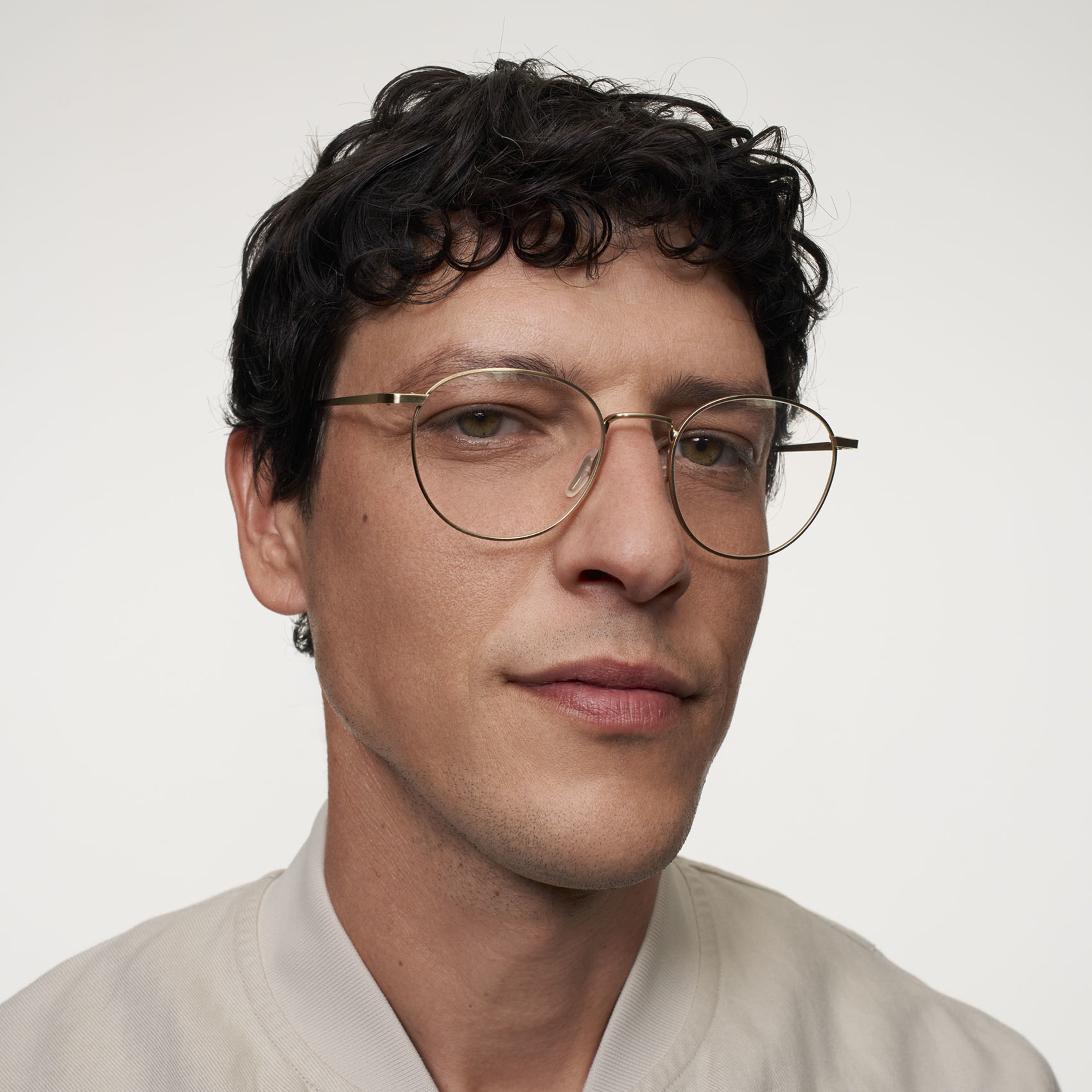 Ace & Tate Glasses | Round Metal in Gold
