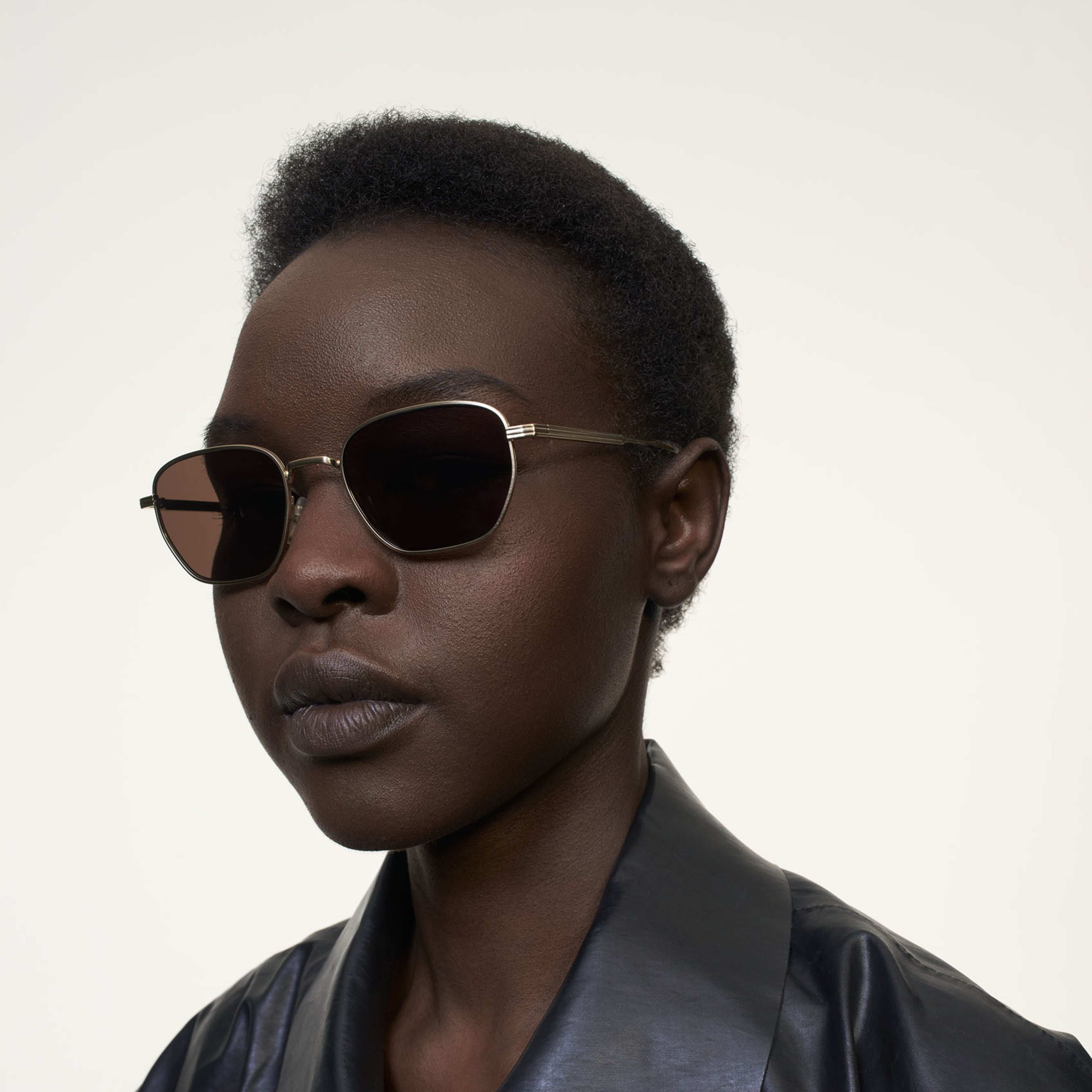 Ace & Tate Sunglasses | Hexagonal Metal in Gold