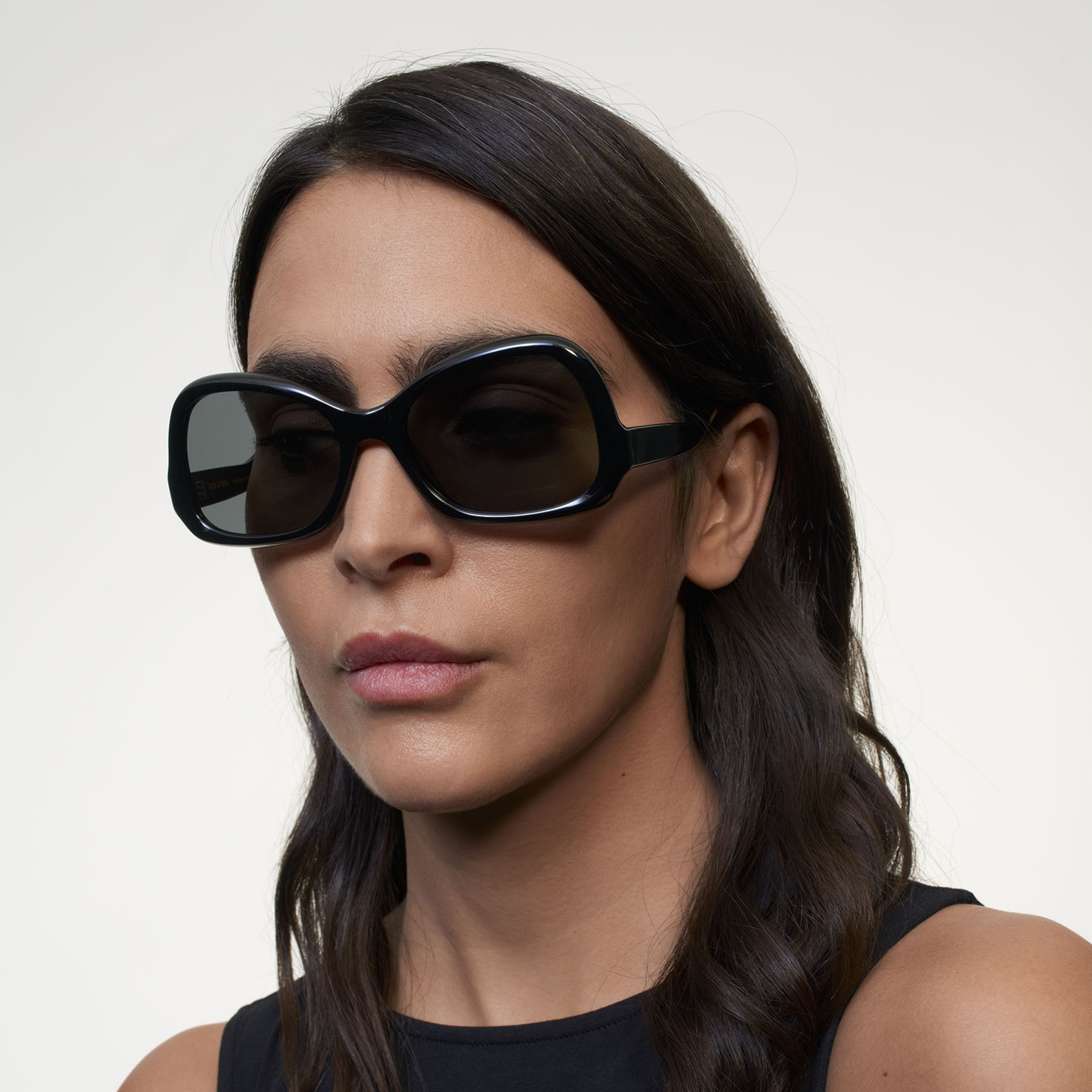 Ace & Tate Sunglasses | Hexagonal Acetate in Black