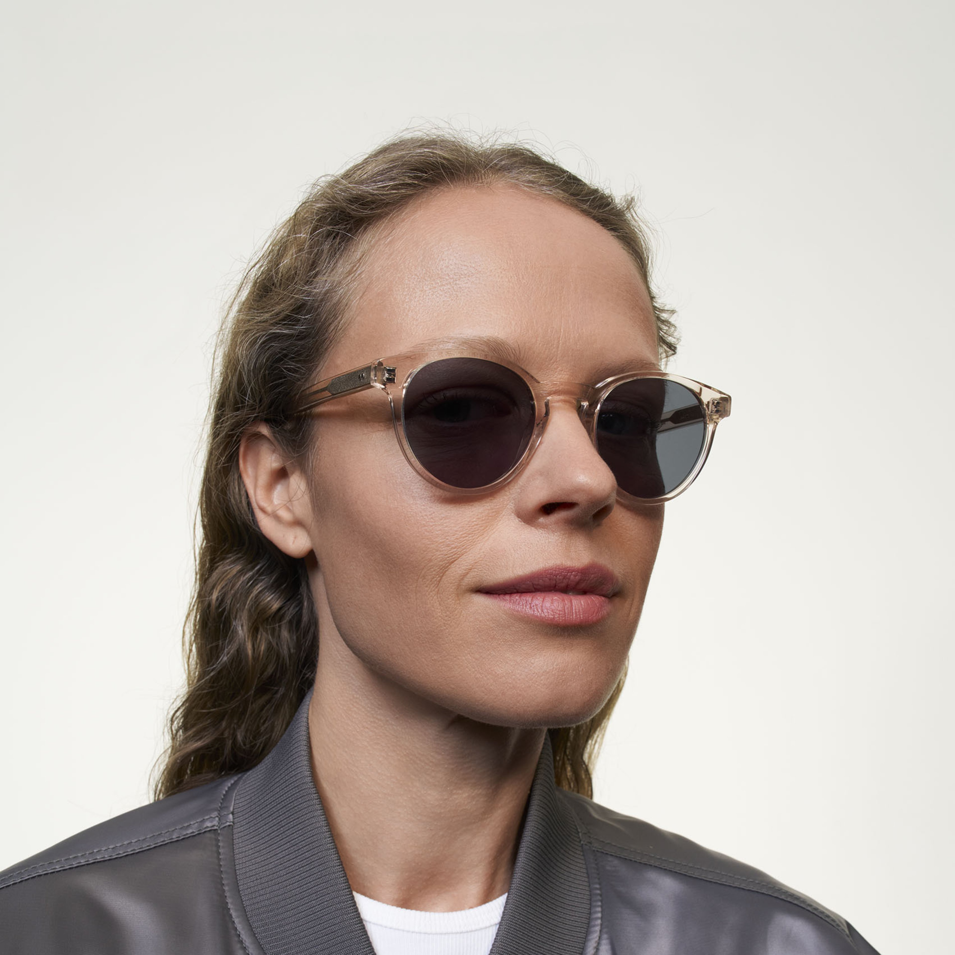 Ace & Tate Sonnenbrillen | Rund Acetat in Transparent, Pink
