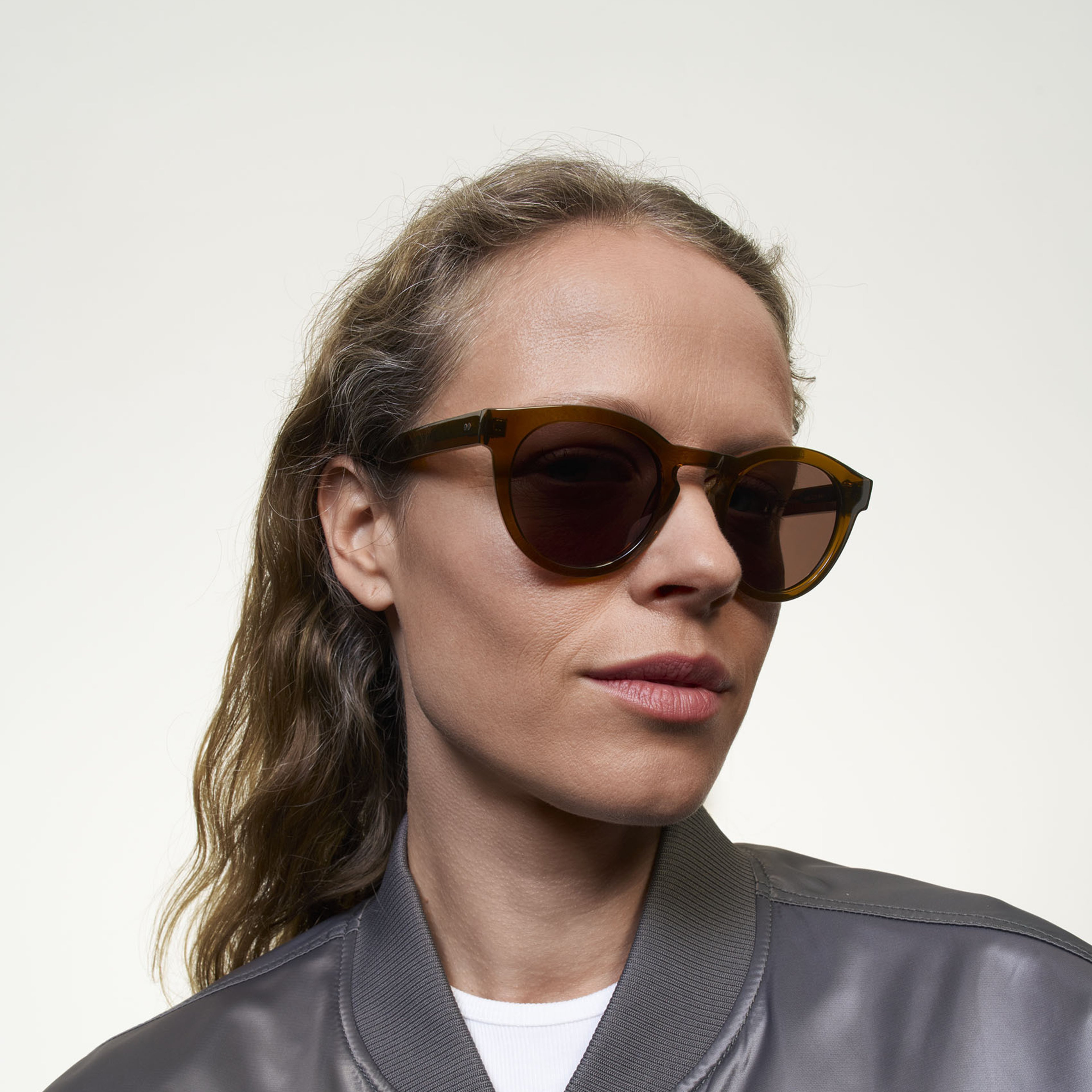 Ace & Tate Sonnenbrillen | Rund Acetat in Braun