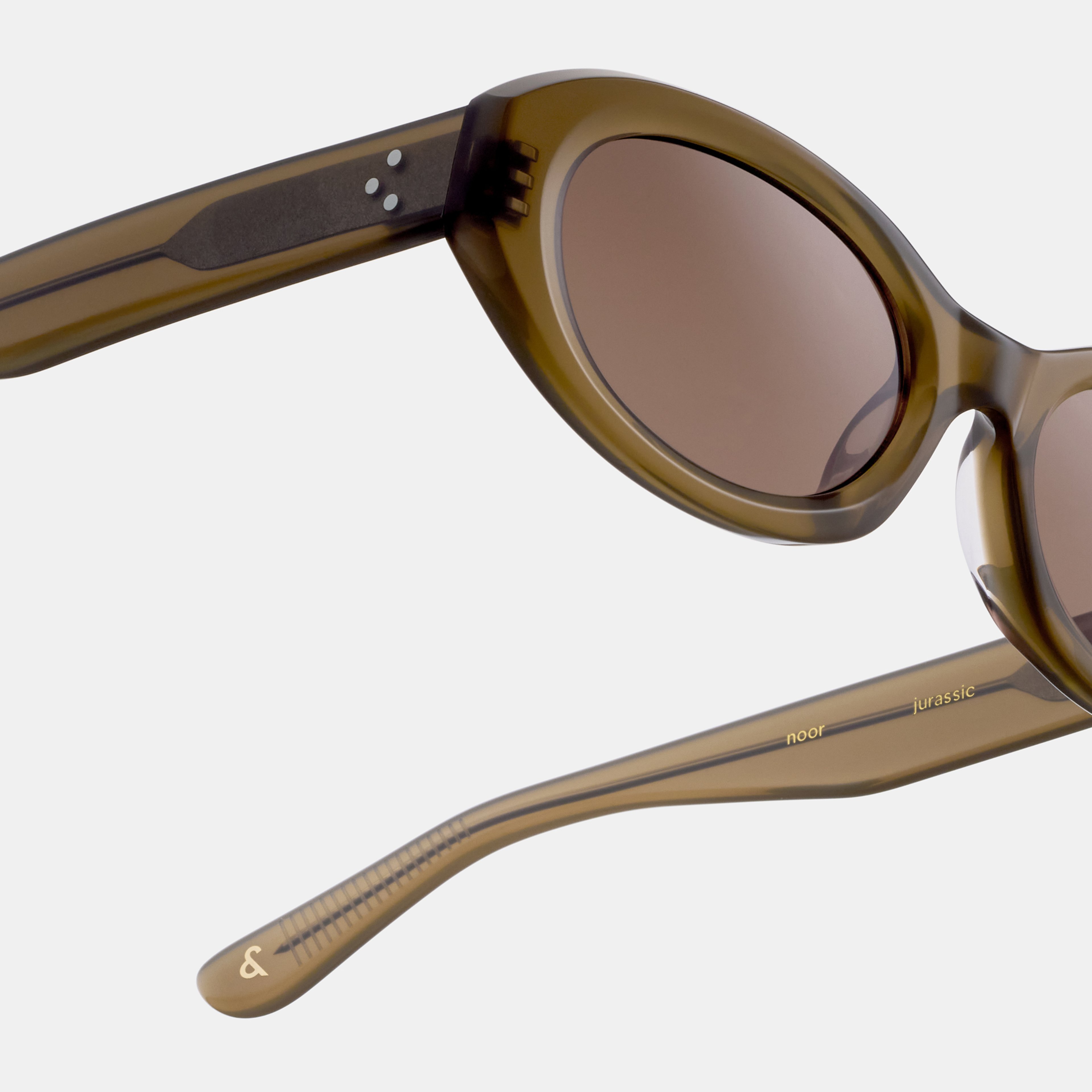 Ace & Tate Sunglasses | Oval Acetate in Green