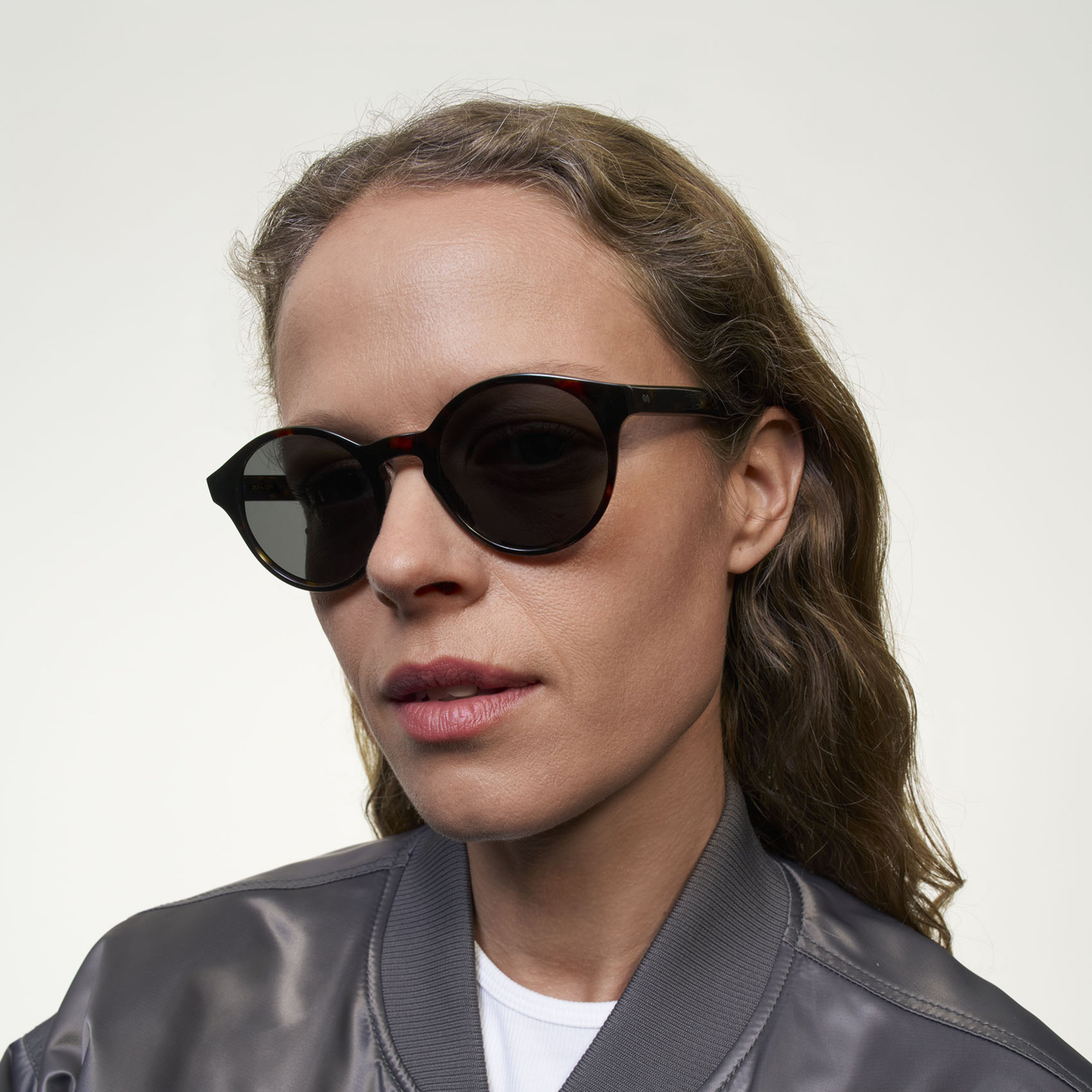 Ace & Tate Sunglasses | Round Acetate in tortoise