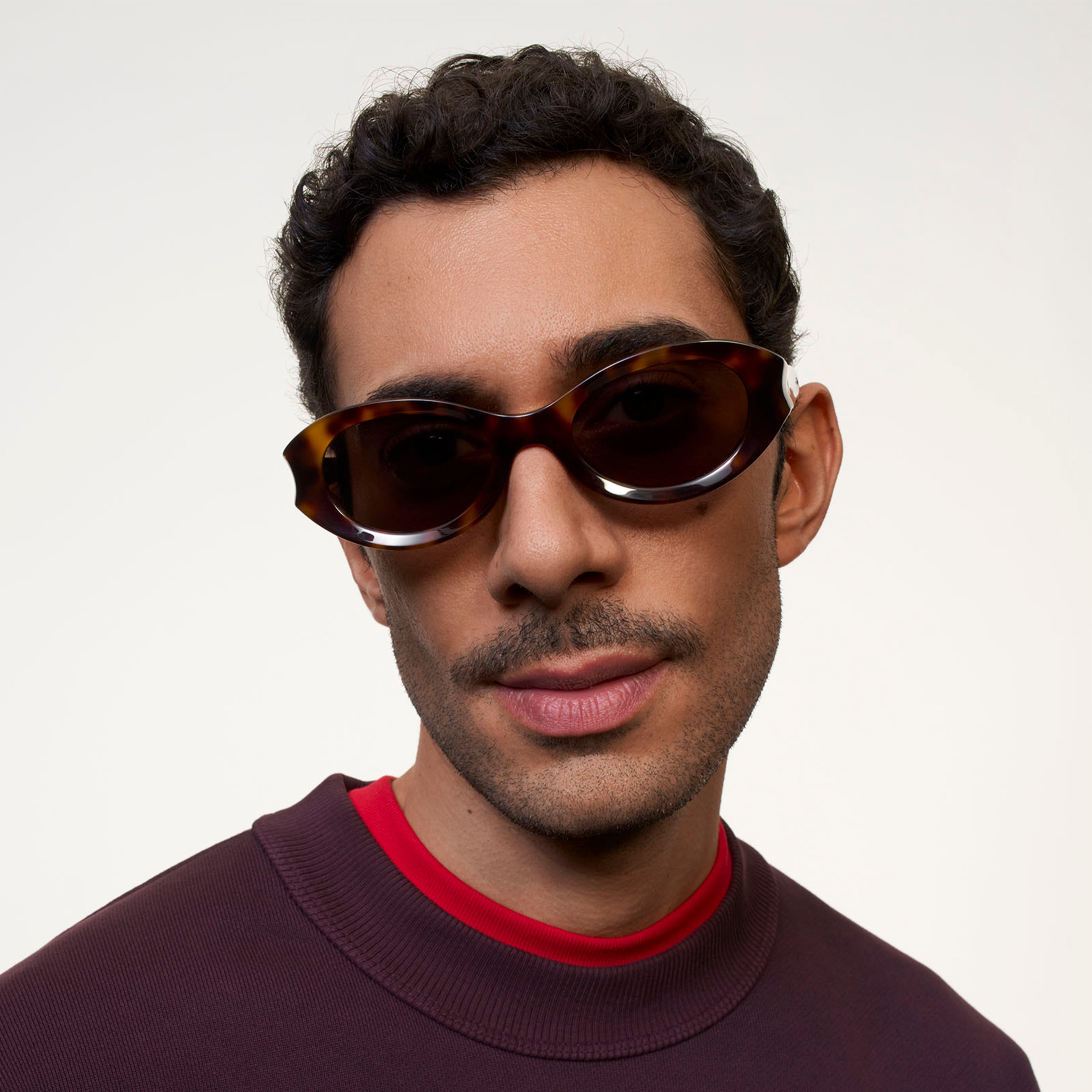 Ace & Tate Zonnebrillen | Oval Acetaat in Zwart, Bruin