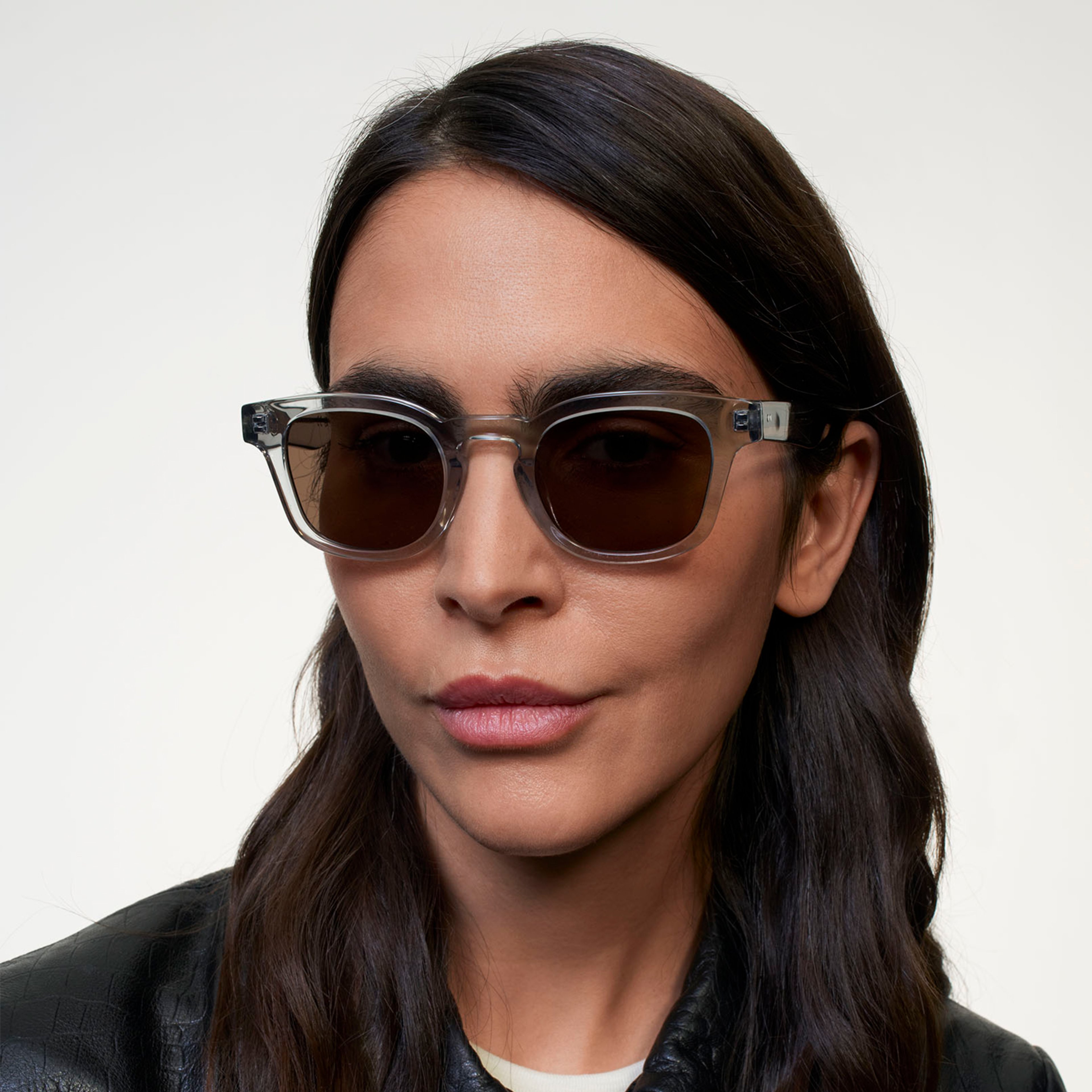 Ace & Tate Solaires | Ronde Renew bio-acétate in Gris