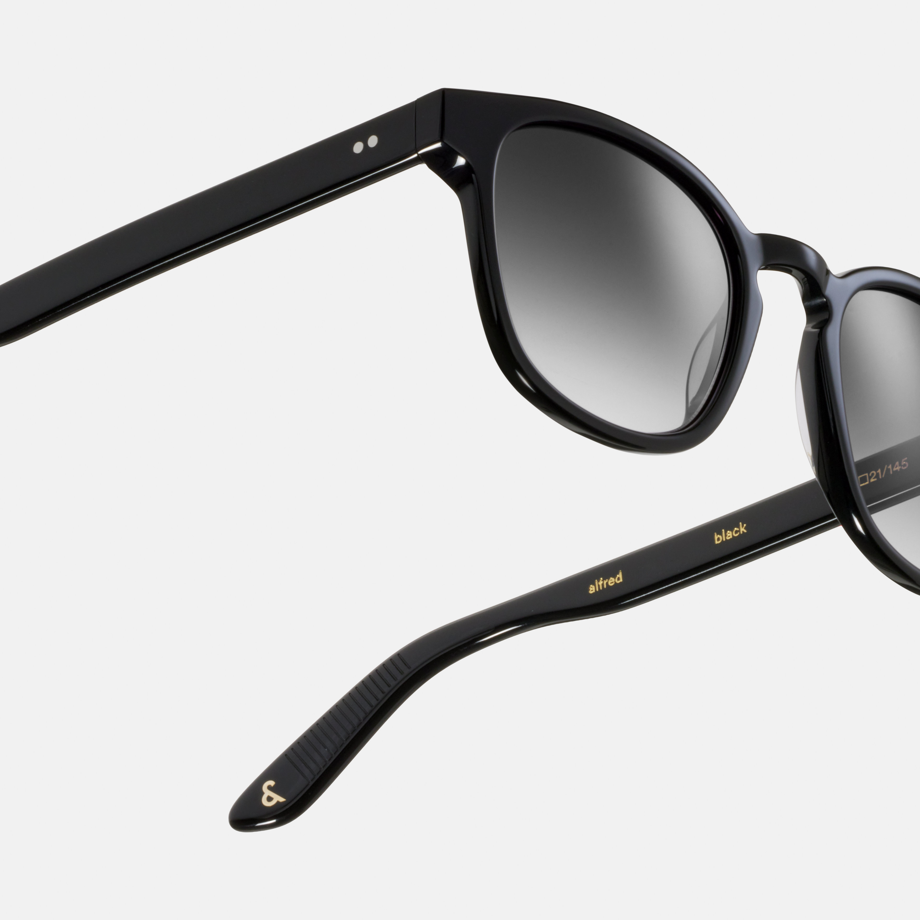 Ace & Tate Sunglasses | Square Acetate in Black