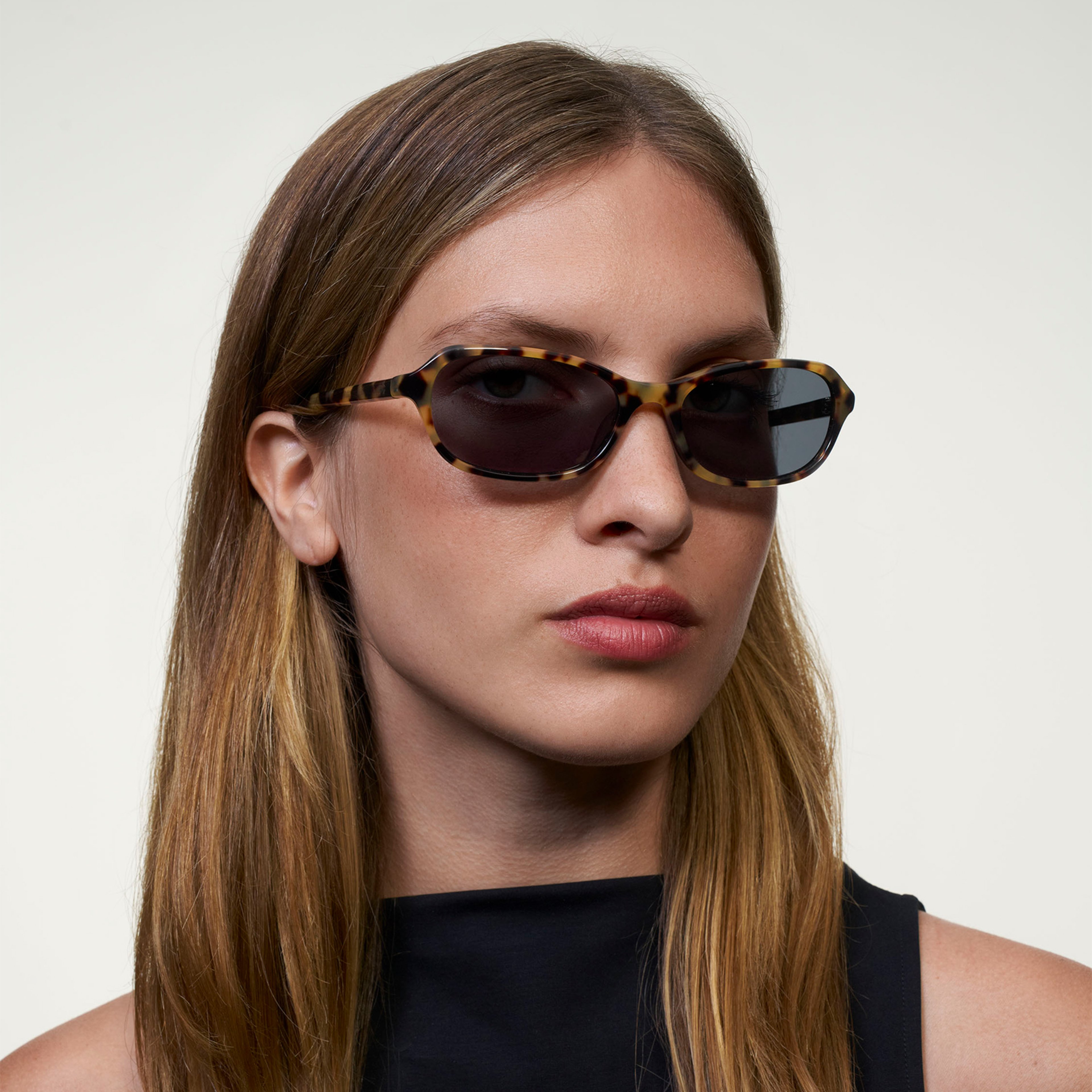 Ace & Tate Solaires | Ovale Acétate in Marron, Jaune