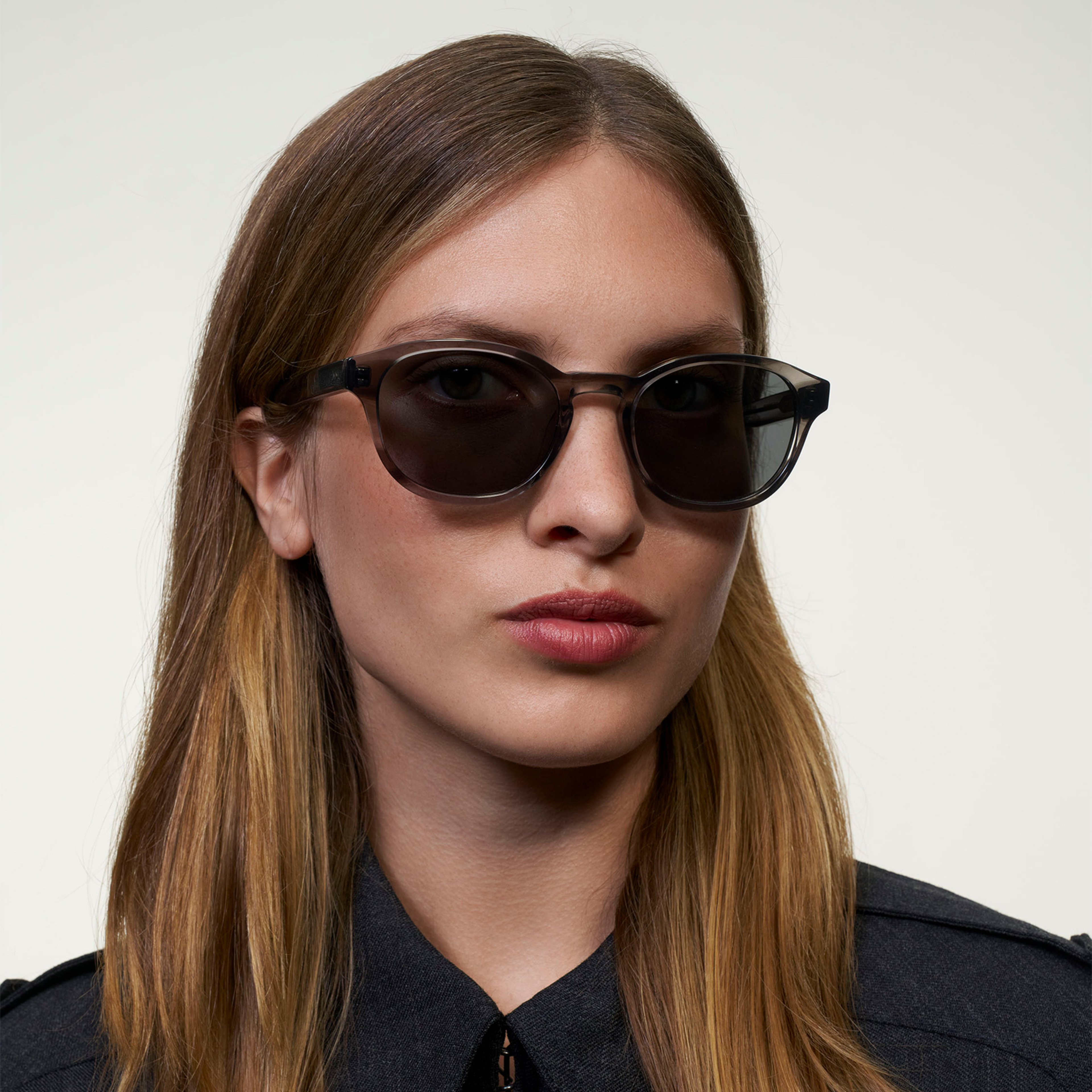 Ace & Tate Solaires | Ronde Acétate in Clair, Gris