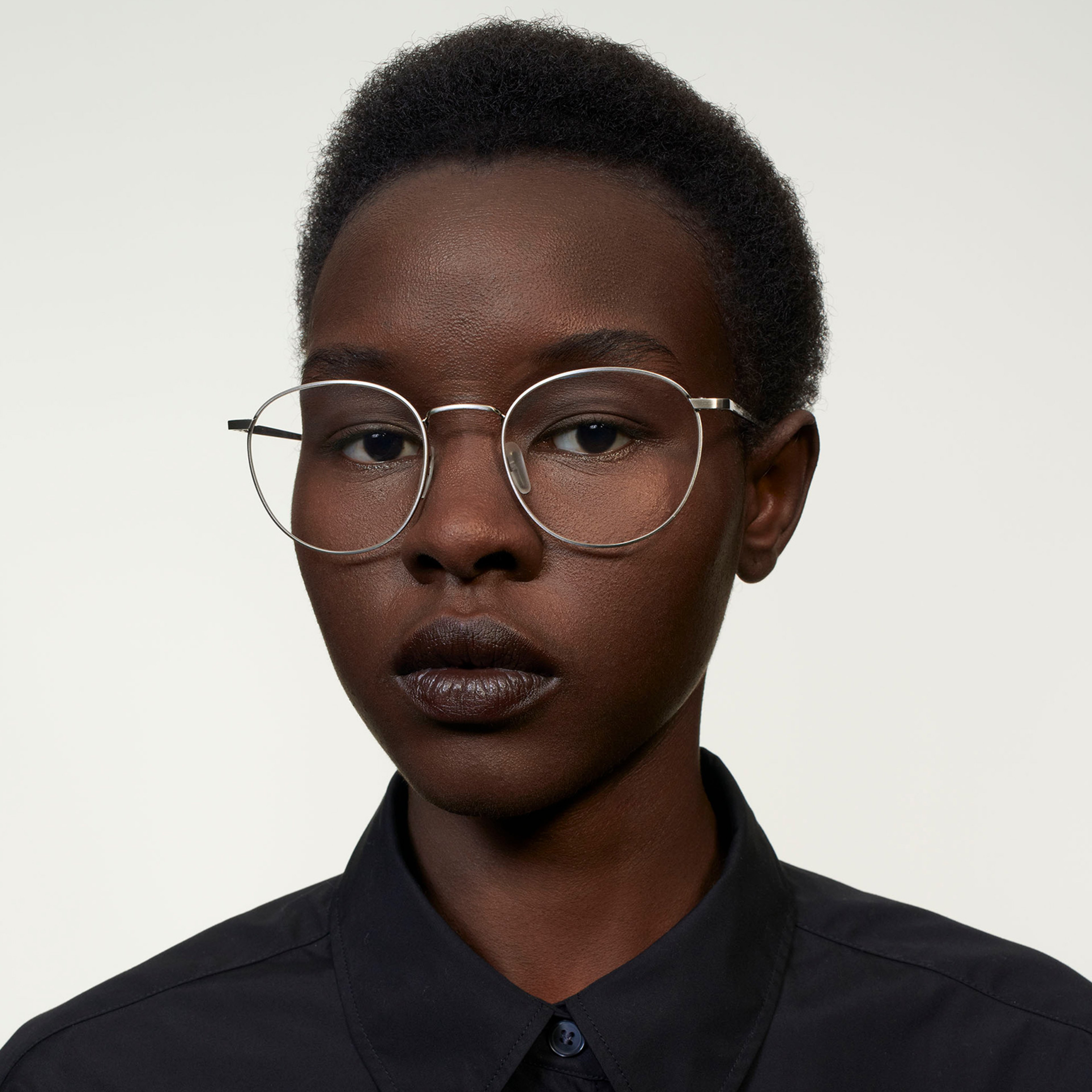 Ace & Tate Glasses | Round Metal in Silver