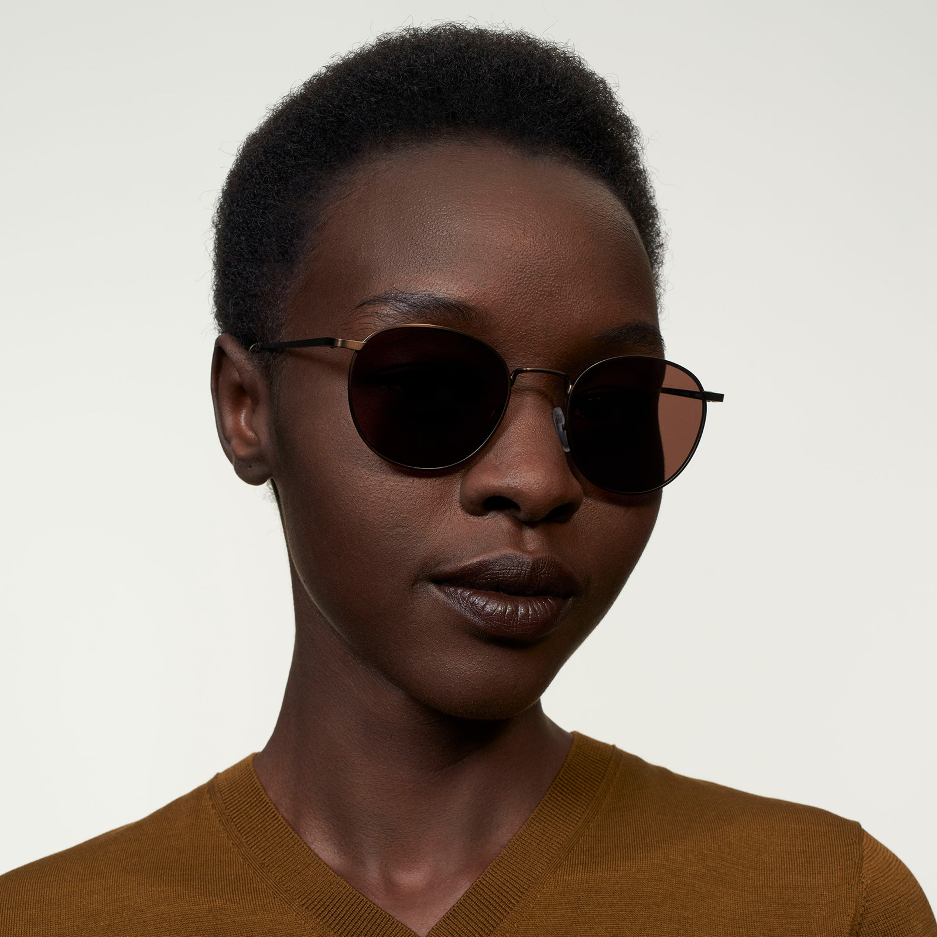Ace & Tate Sunglasses | Round Metal in Brown