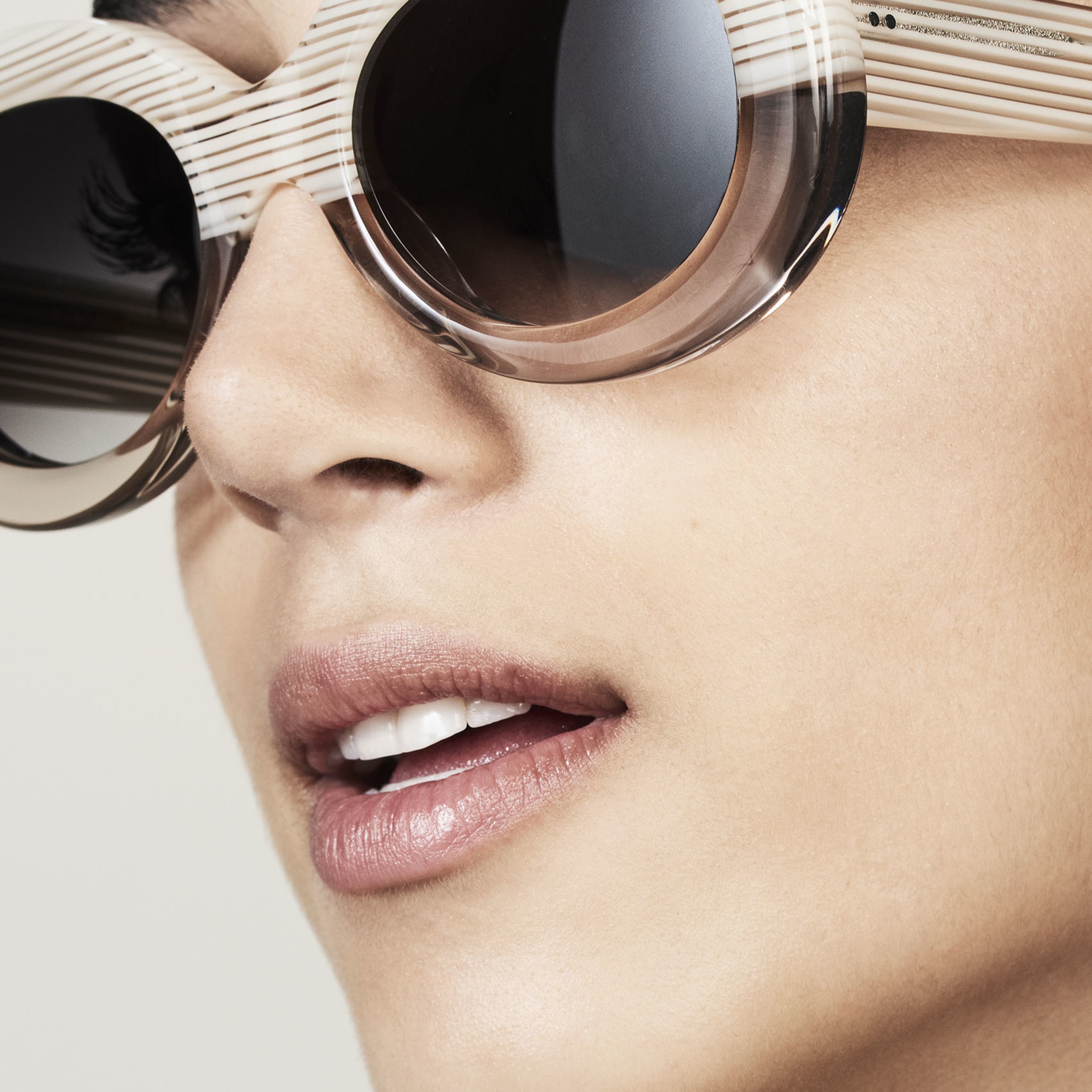 Ace & Tate Sunglasses | oval Acetate in Beige